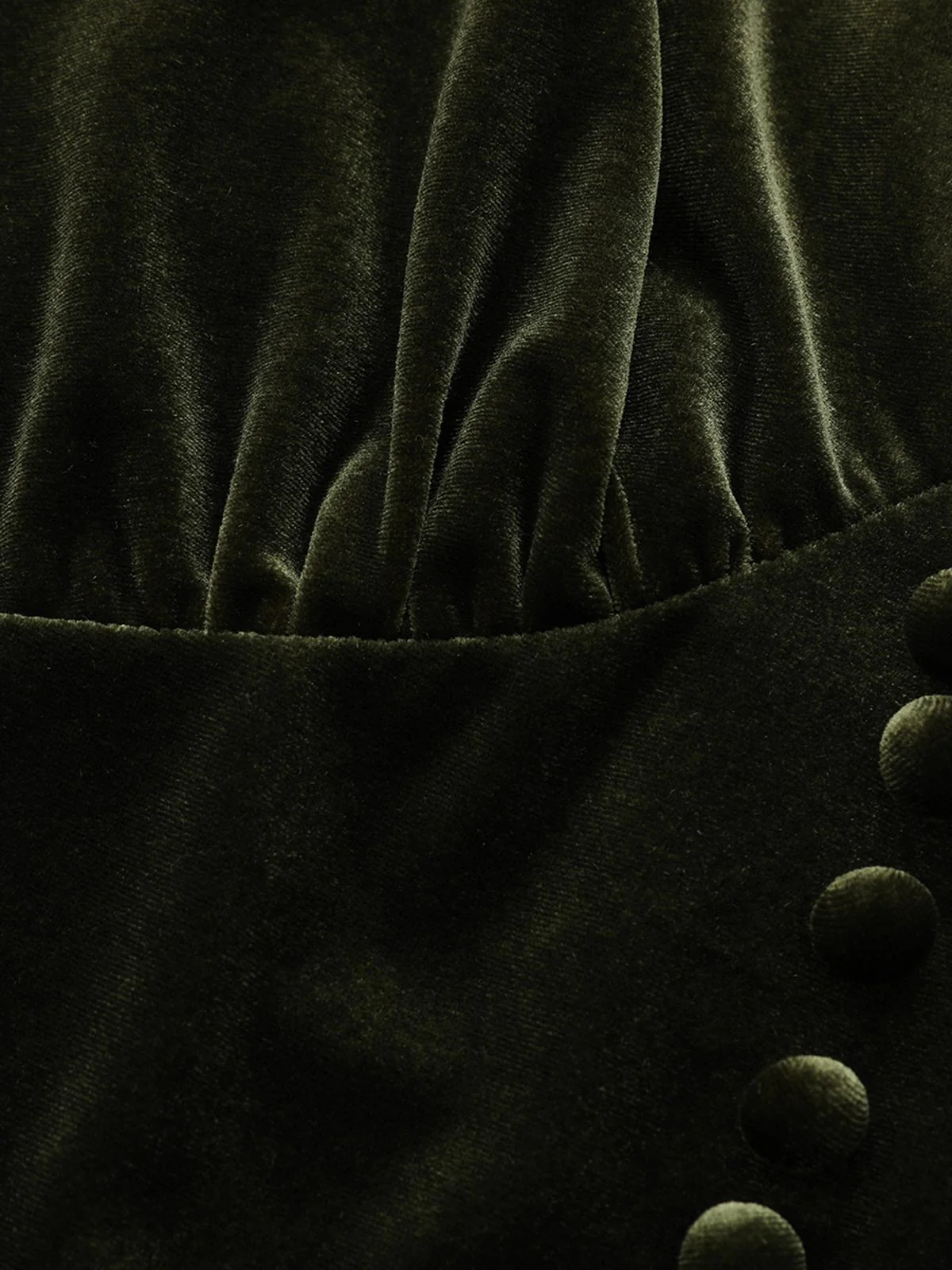 Green 1940s Velvet Deep-V Puff Sleeve Ruched Dress - Image 12