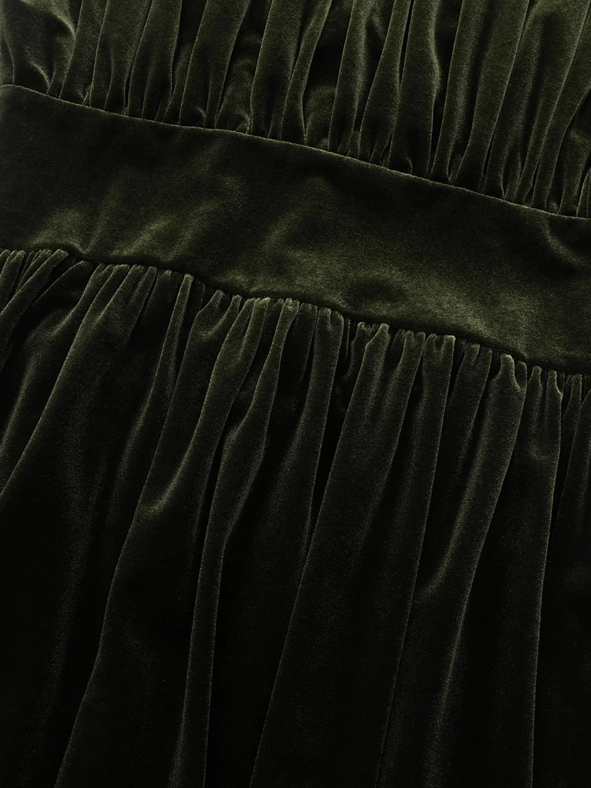 Green 1940s Velvet Deep-V Puff Sleeve Ruched Dress - Image 14