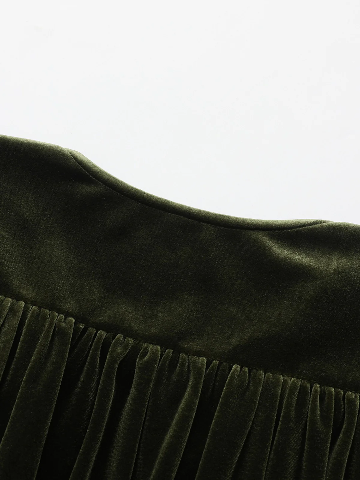 Green 1940s Velvet Deep-V Puff Sleeve Ruched Dress - Image 18