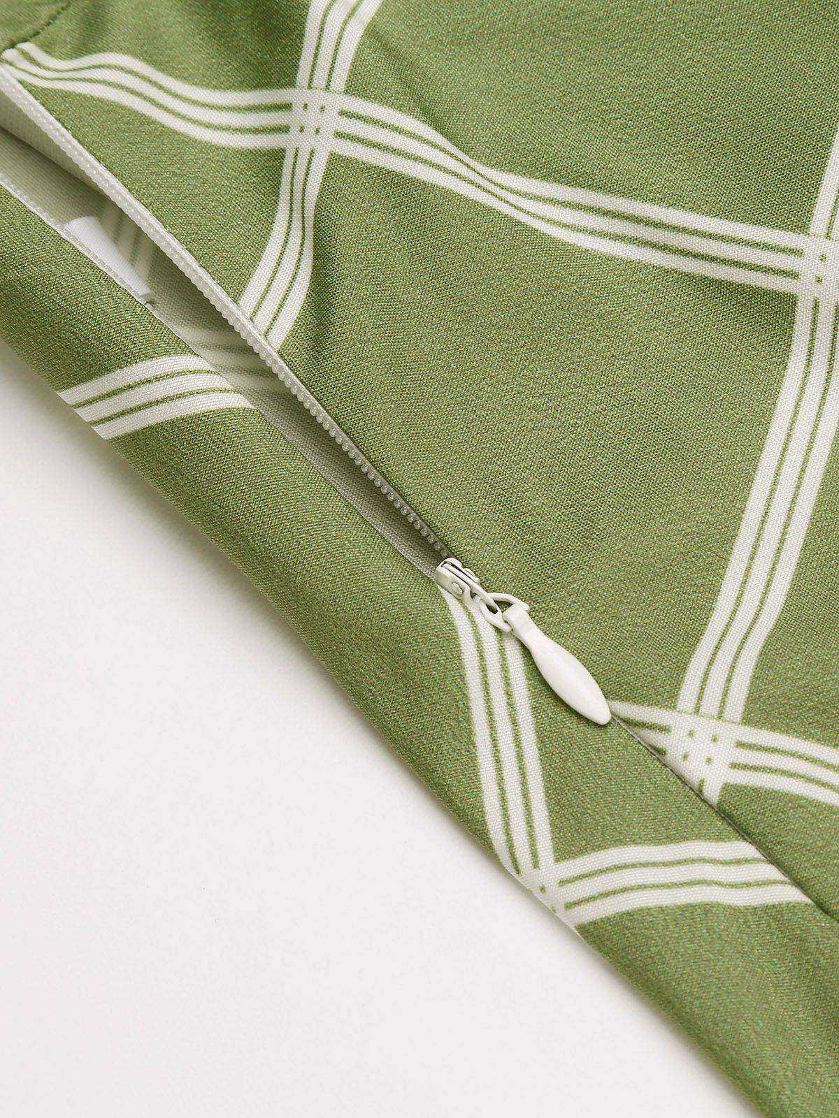 Green 1950s Plaid Swing Skirt - Image 4