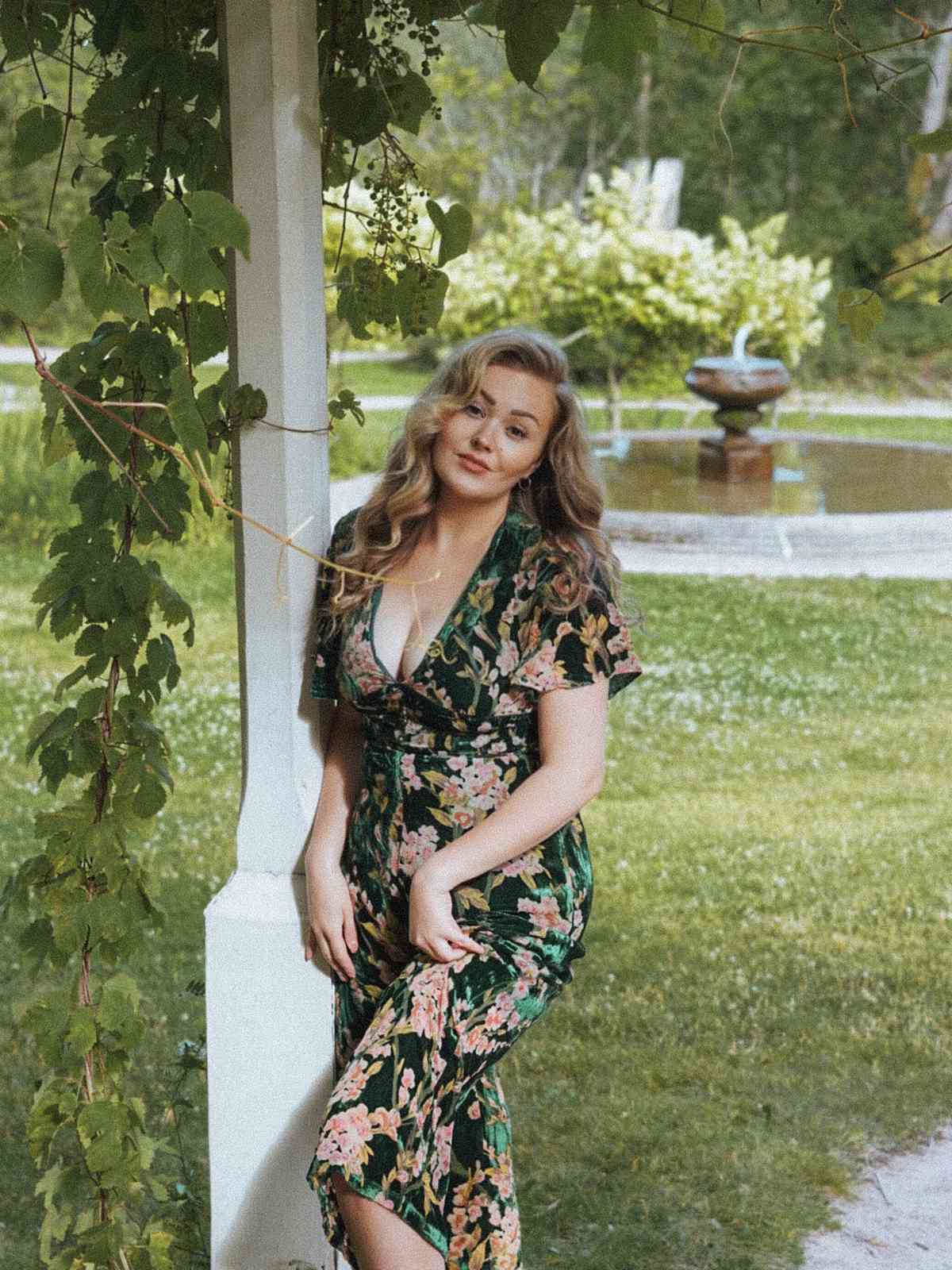 Green 1930s Velvet Vintage Jumpsuit - Image 10