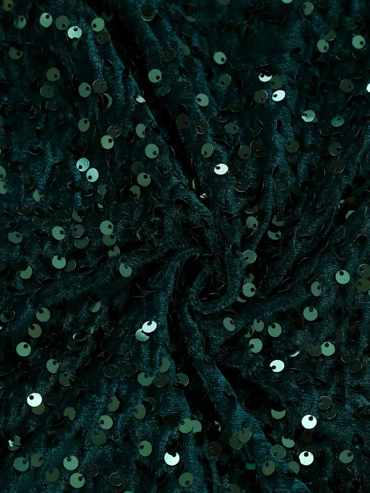 Green 1960s Off-Shoulder Sequined Feather Bodycon Dress - Image 5