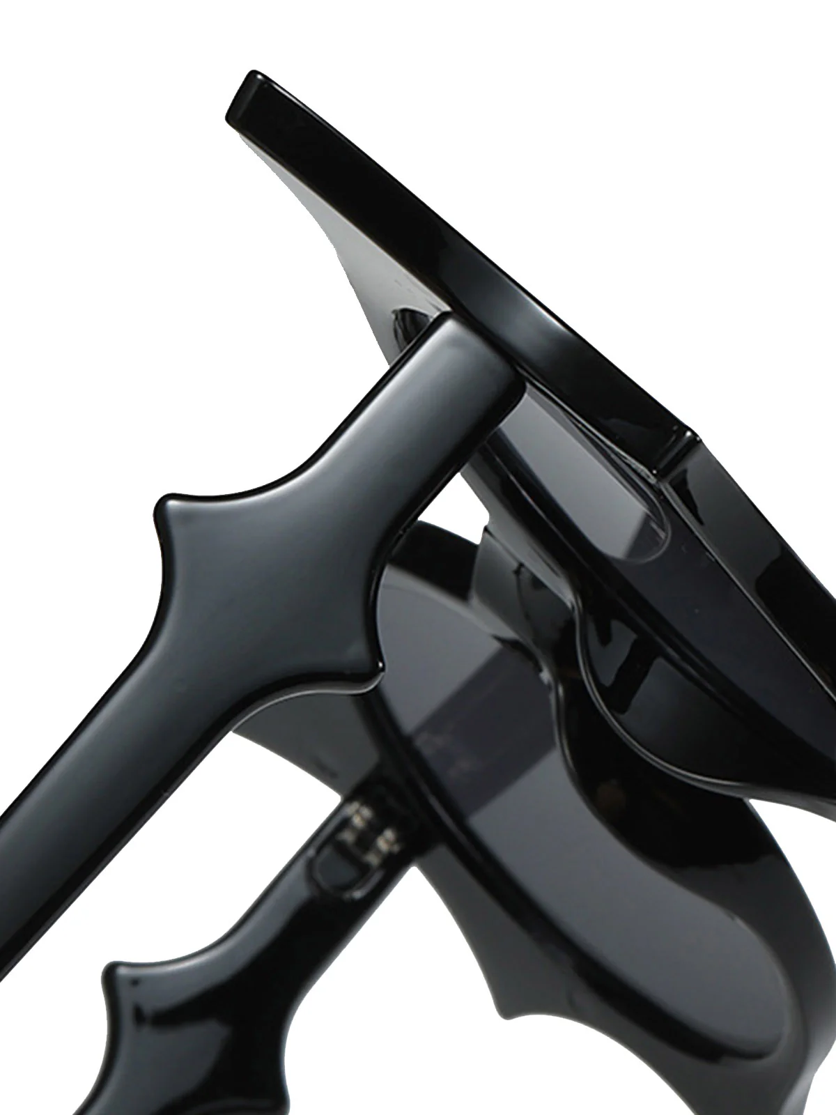 Halloween Bat Wing Gothic Sunglasses - Image 6