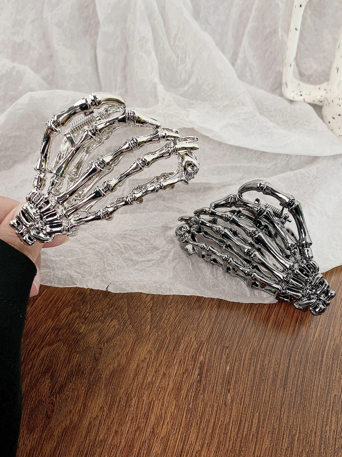 Halloween Ghost Hand Hair Accessories - Image 8