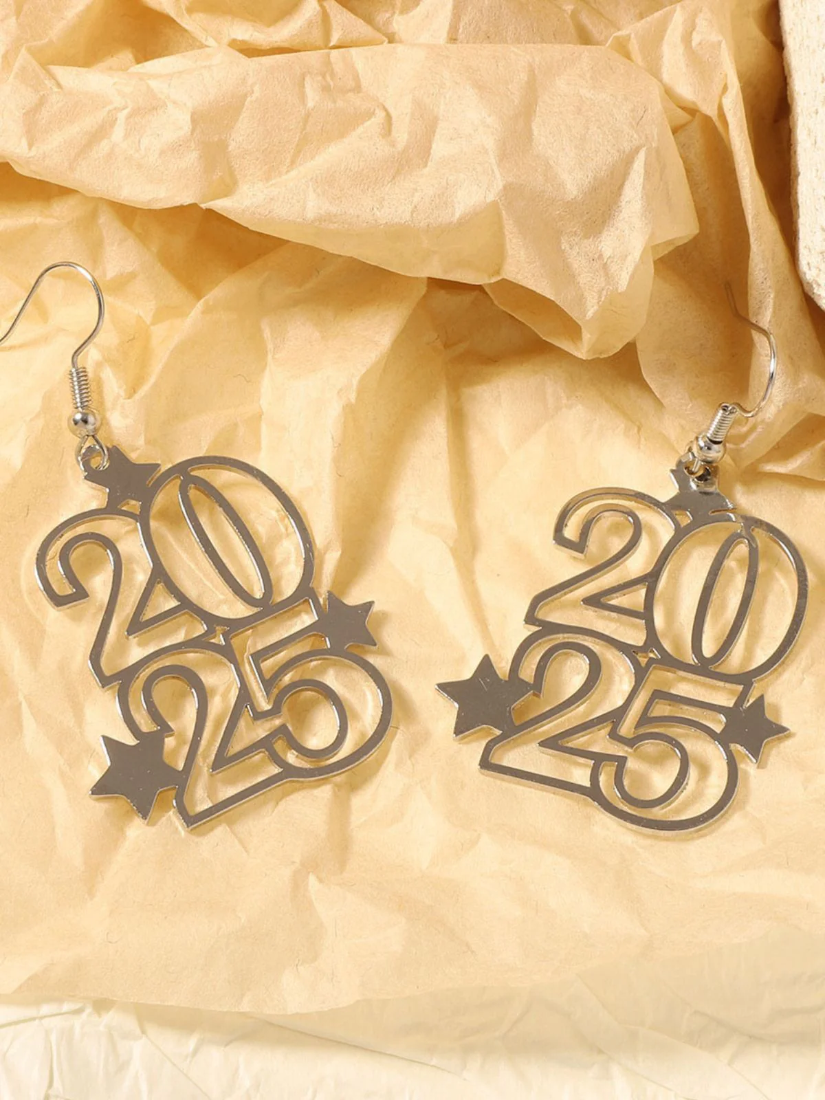 Hollow Numbers 2025 New Year's Eve Earrings - Image 2