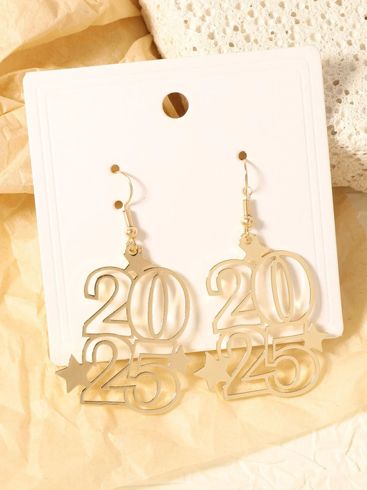 Hollow Numbers 2025 New Year's Eve Earrings - Image 3