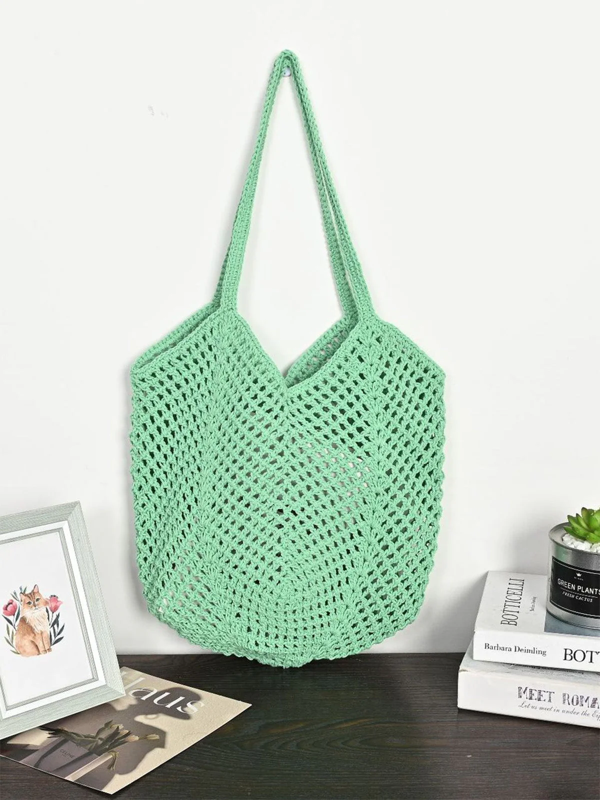 Large-Capacity Woven Straw Bag - Image 3