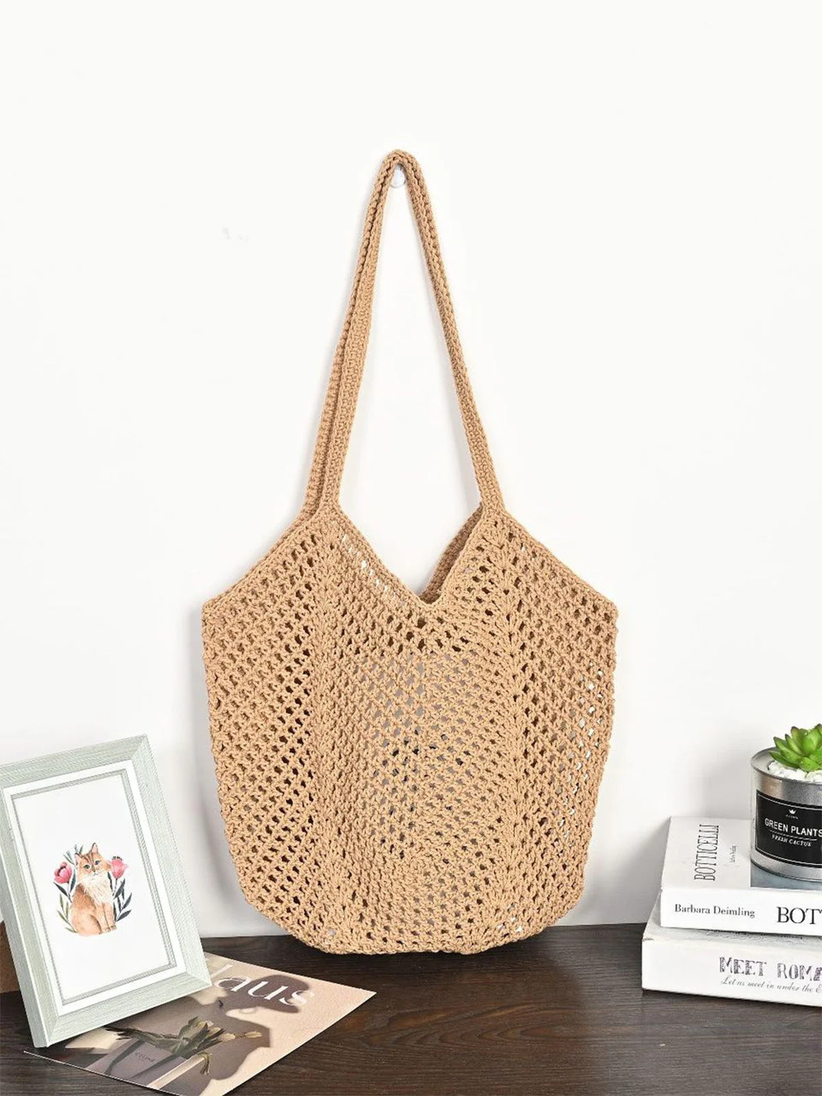Large-Capacity Woven Straw Bag - Image 7