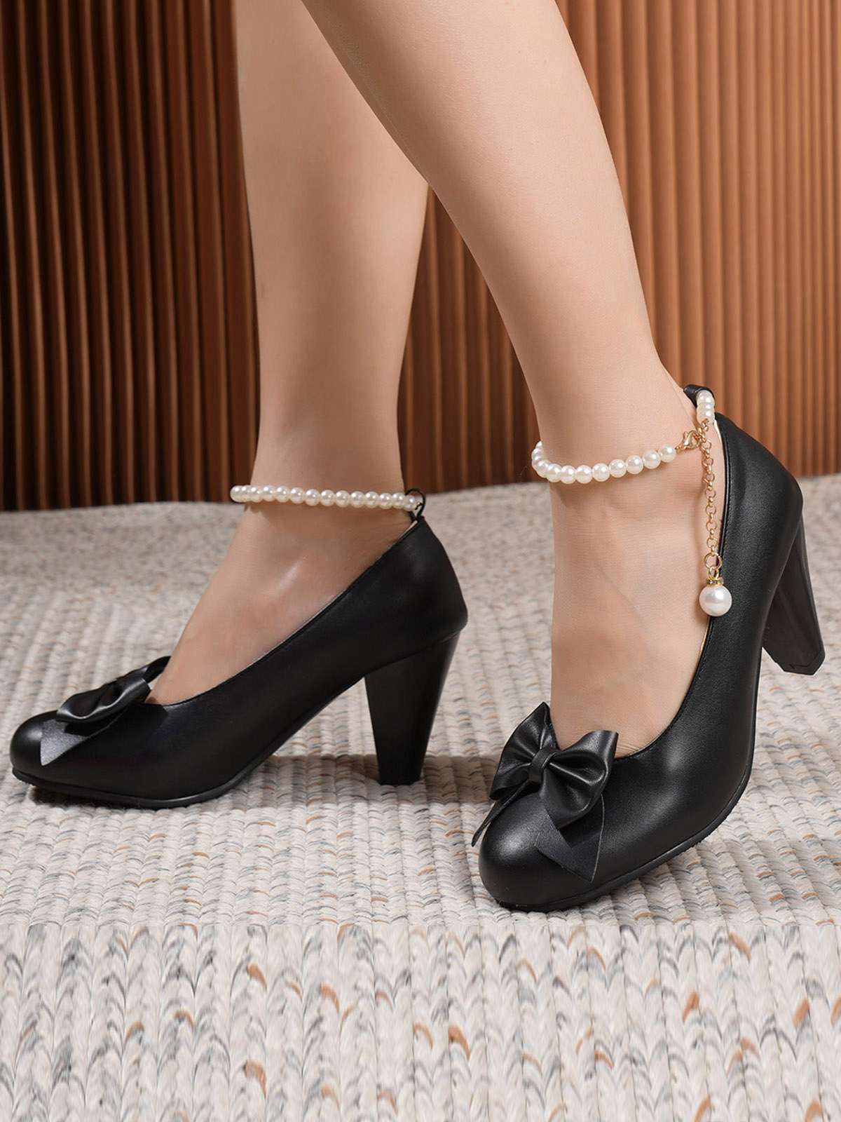 Leather Bowknot Pearl Ankle Strap Chunky Heels - Image 2
