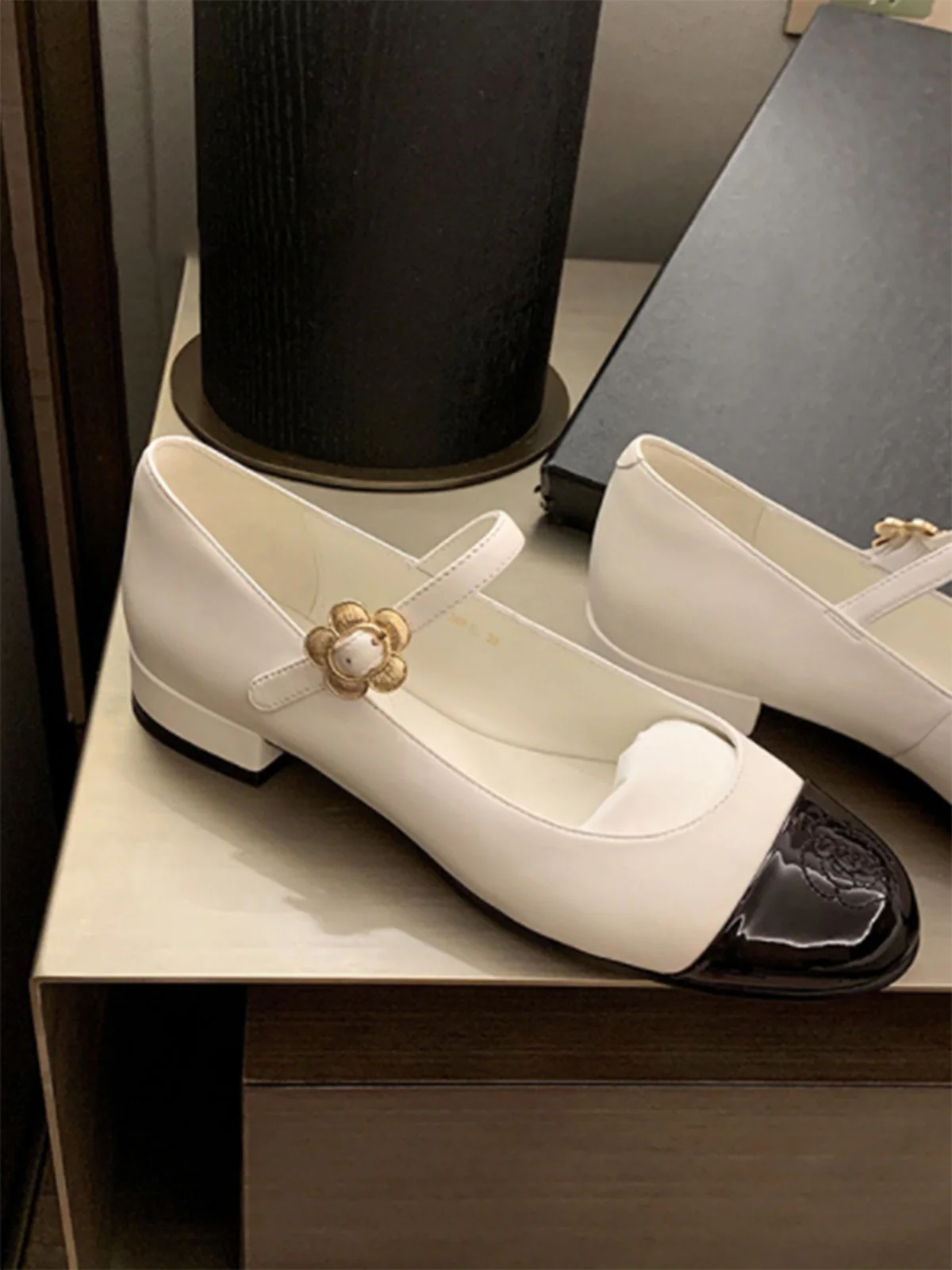 Mary Jane Thick Heel Leather Shoes - Image 7