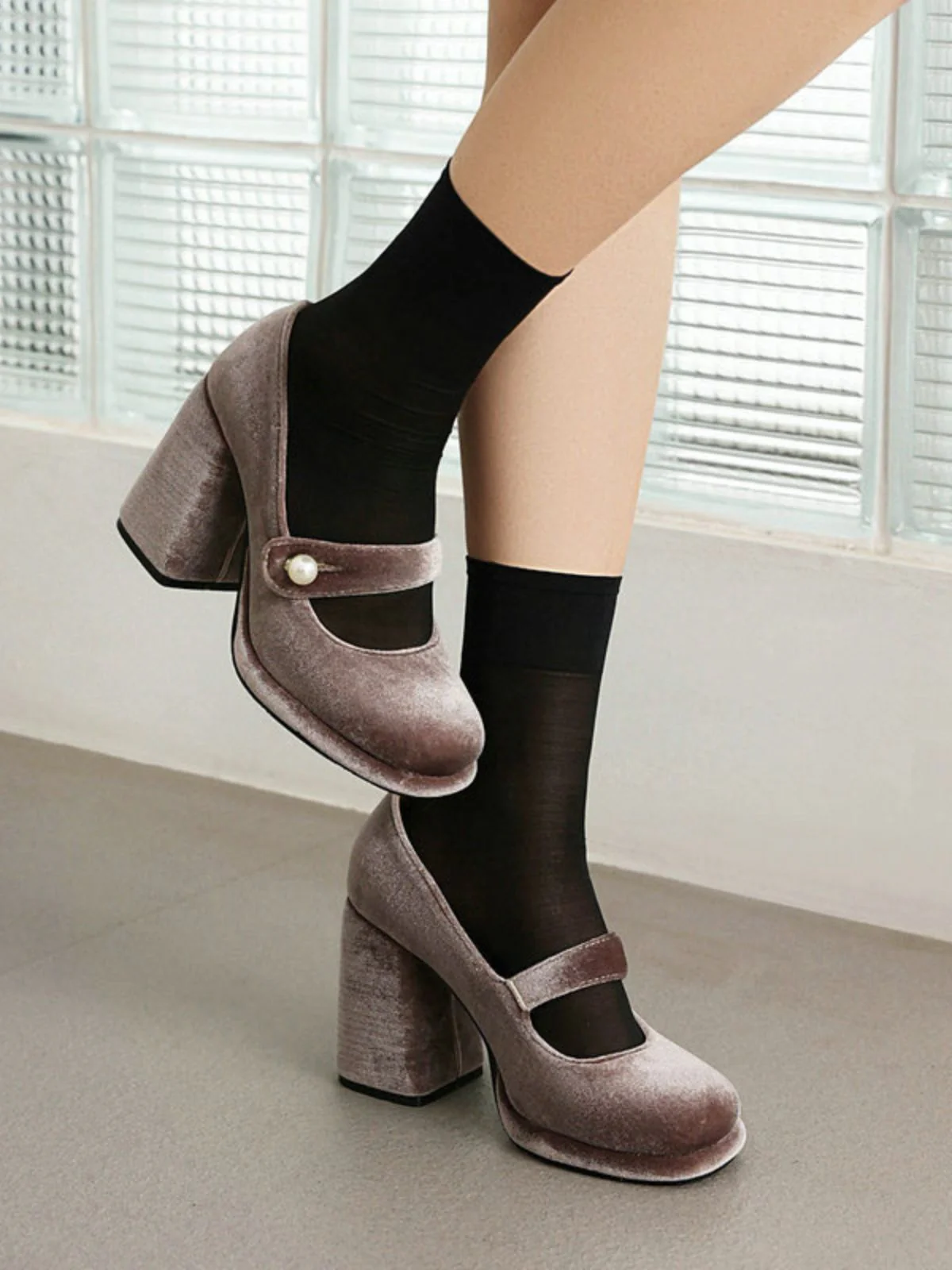 Mary Jane Velvet Pearl Button Chunky Heel Shoes - Image 10
