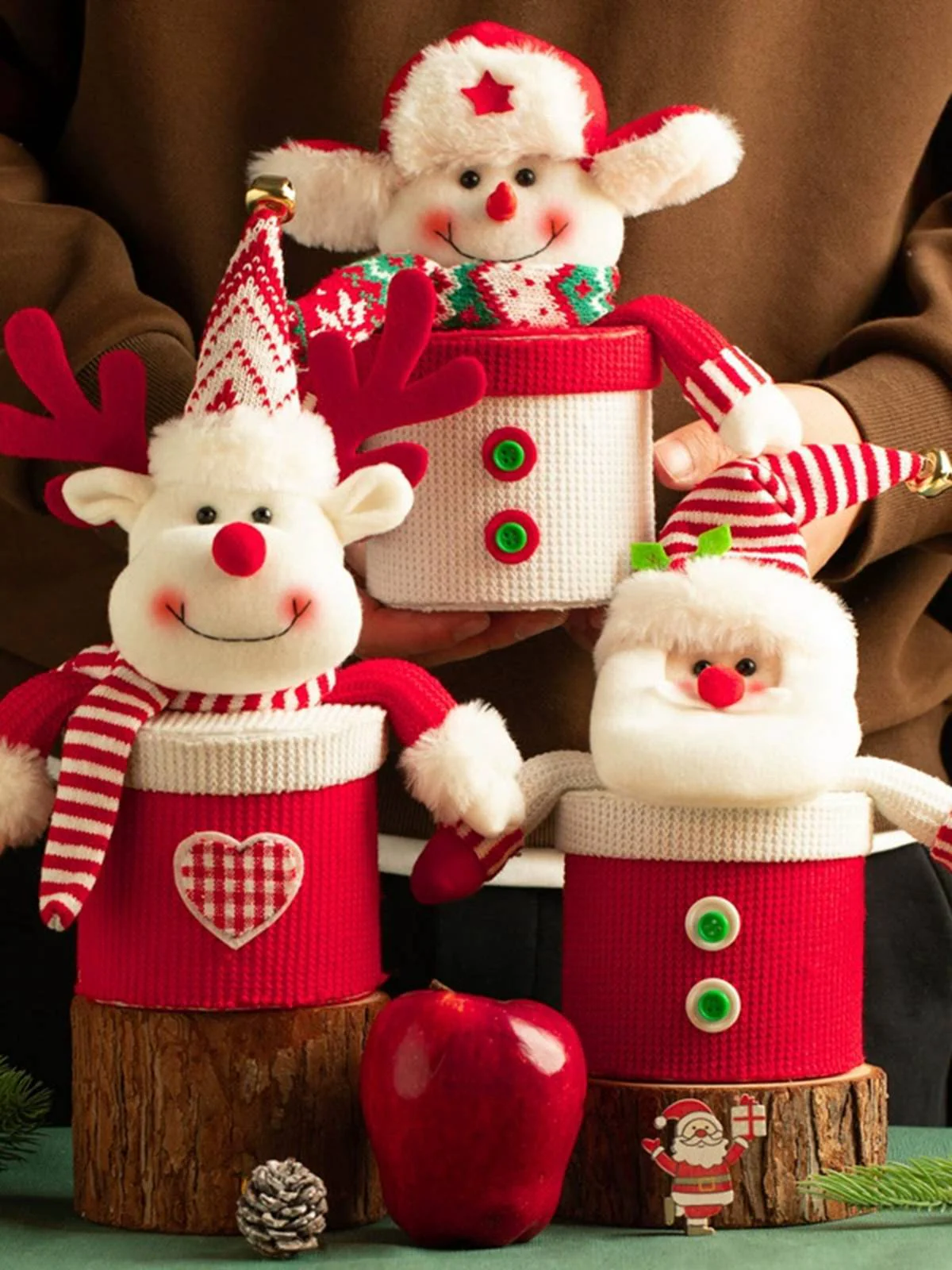 Merry Christmas Cartoon Plush Knit Gift Box - Image 6
