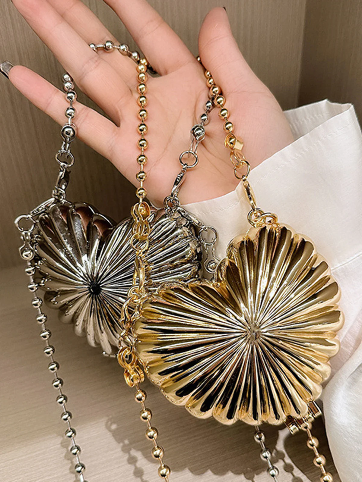 Metallic Ribbed Heart-Shaped Hard Shell Mini Bag - Image 3