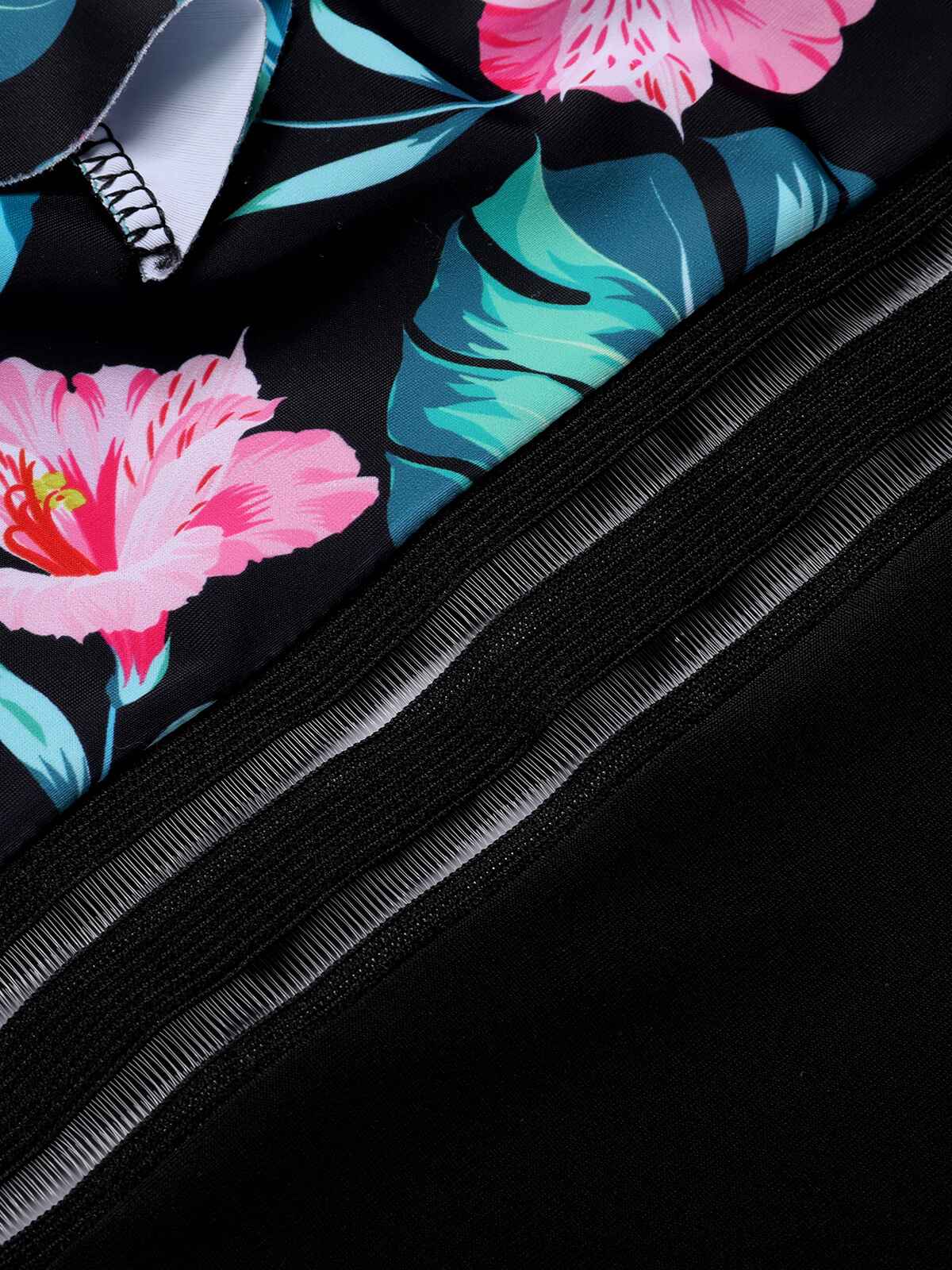 Multicolor 1950s Tropical Ruffle Swimsuit - Image 4
