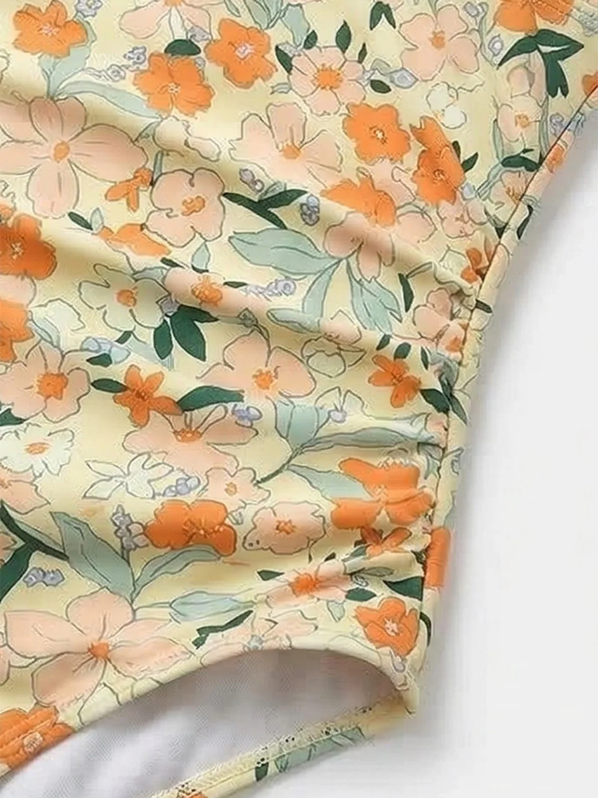 1980s Floral V-Neck Ruched One-Piece Swimsuit - Image 5