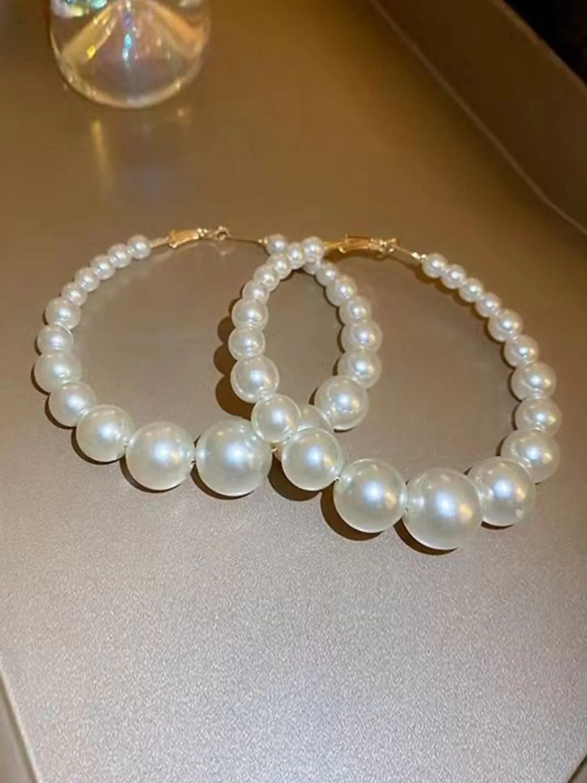 Pearl Large Hoop Vintage Earrings - Image 7