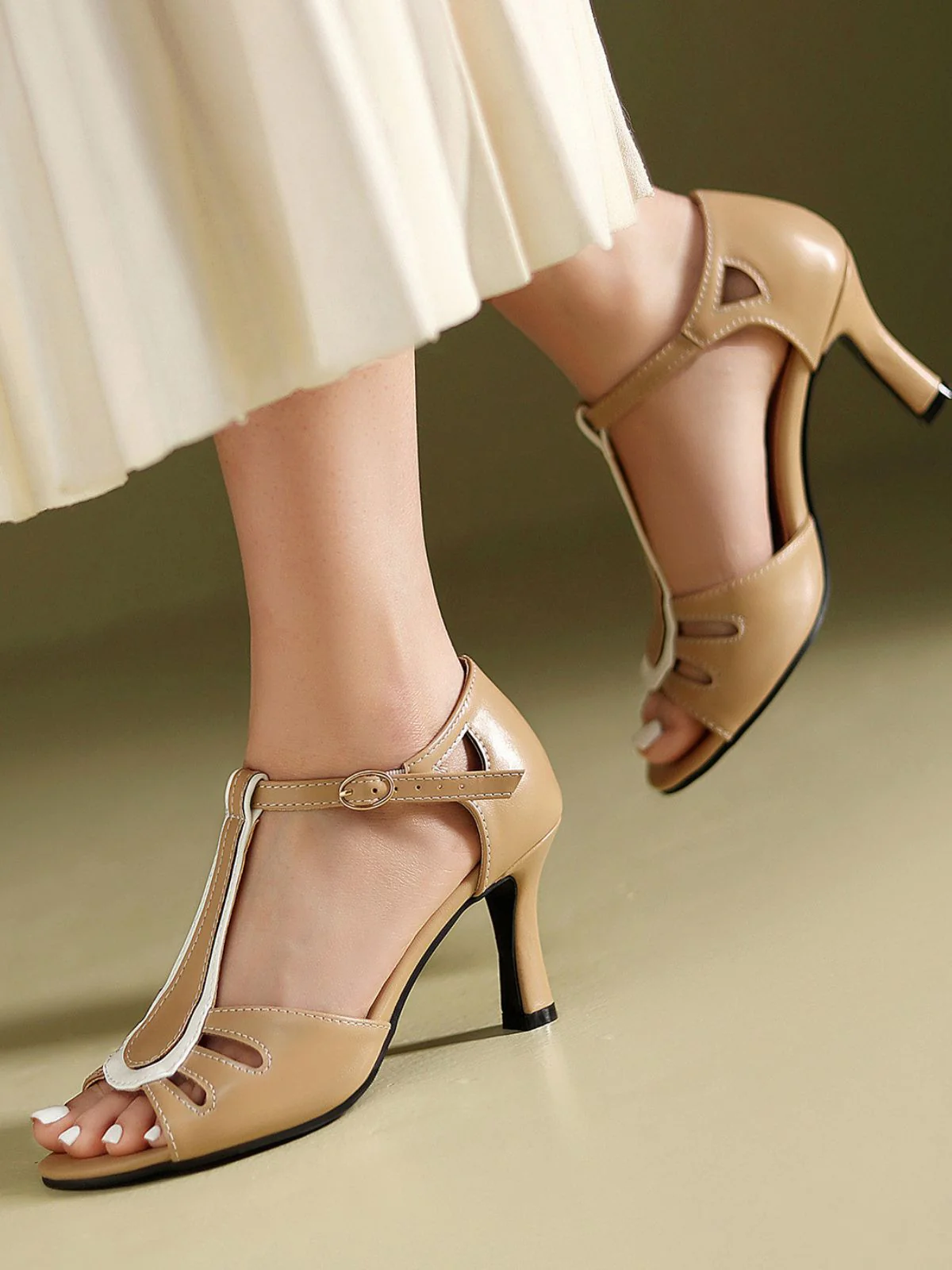 Peep Toe Hollow Out Colorblock T-Strap Heels - Image 9