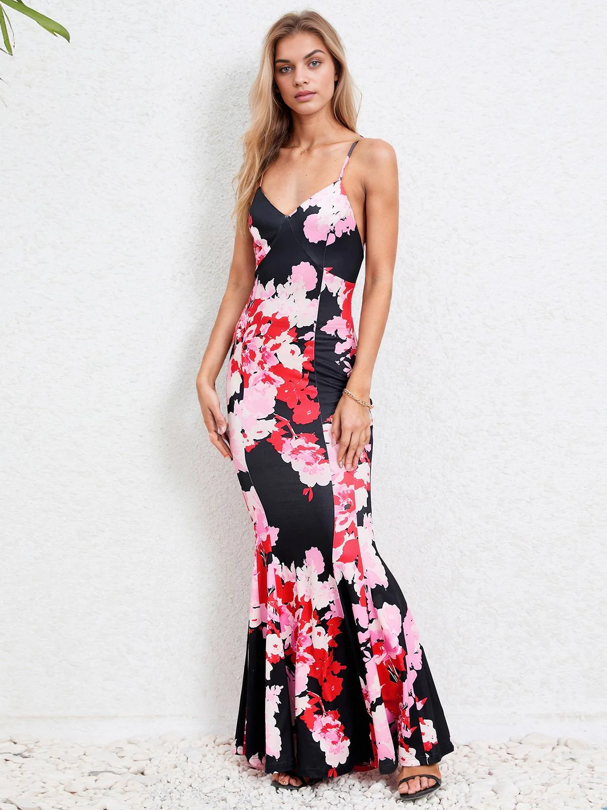 Pink 1930s Spaghetti Strap Floral Mermaid Dress - Image 4