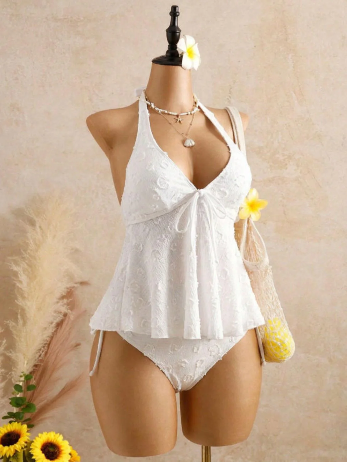 1950s Halter Textured Floral Deep V Tankini Set - Image 6
