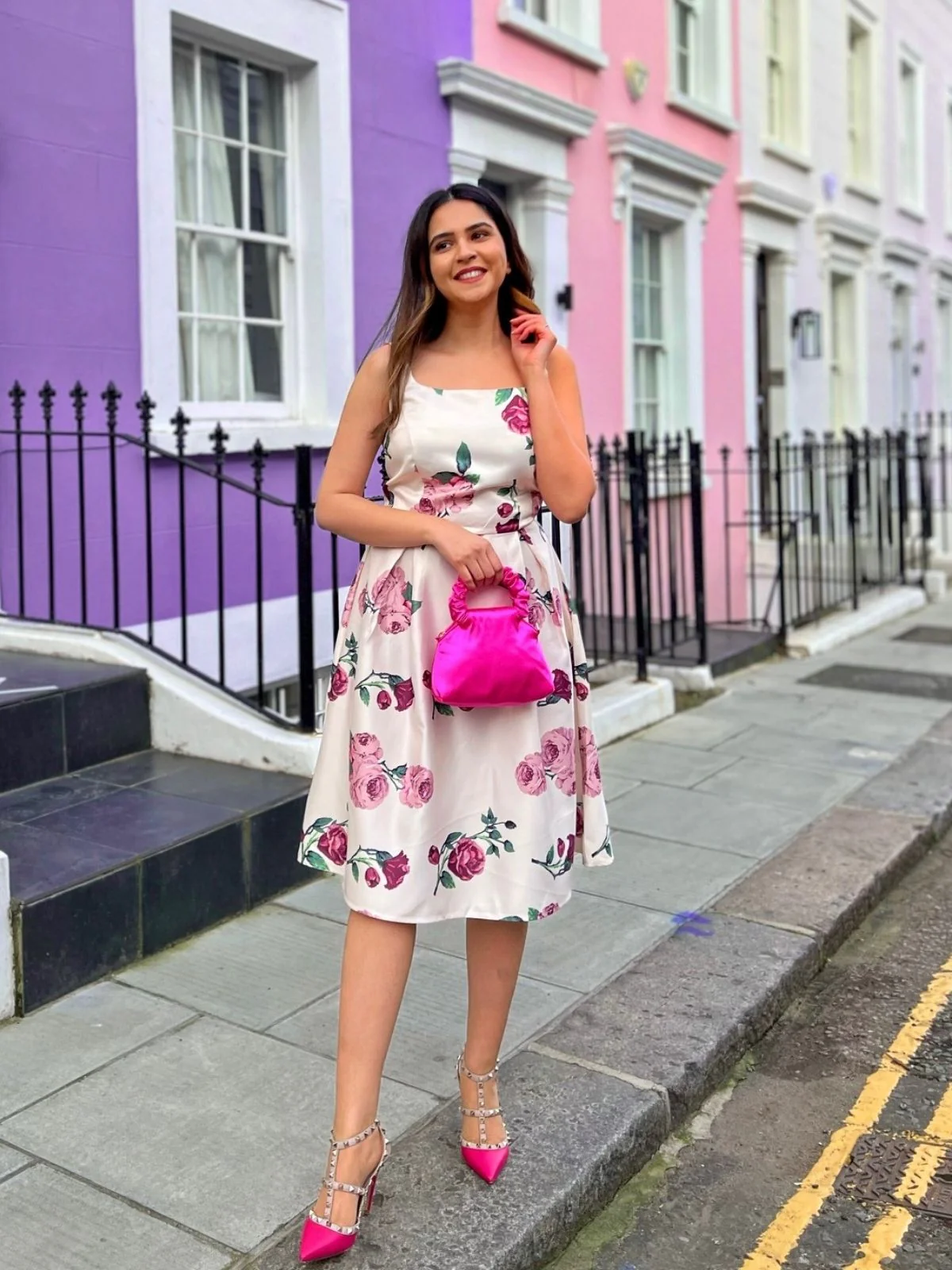 Pink 1950s Rose Floral Swing Dress - Image 3