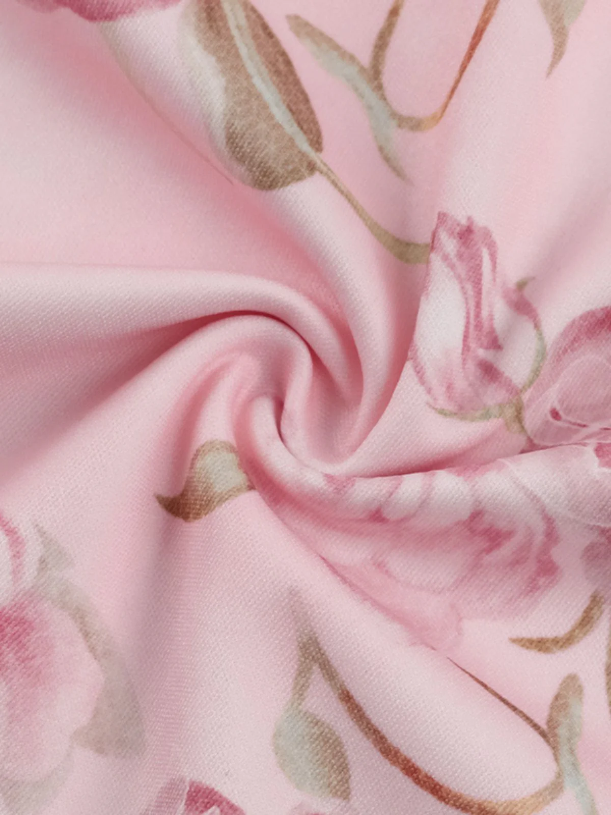 Pink 1960s Spaghetti Strap Roses Nightgown - Image 4