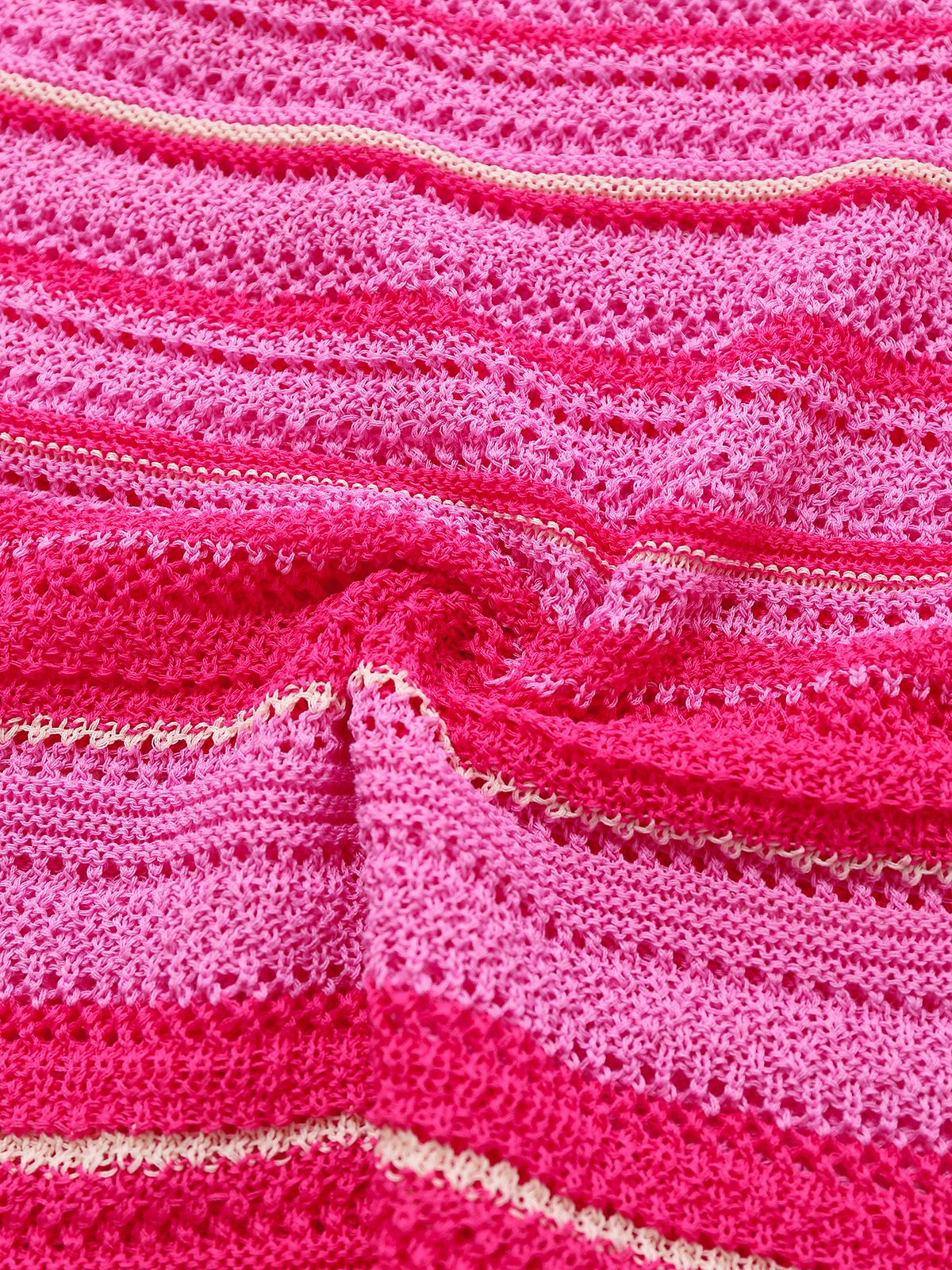 Pink 1970s Boho Halter Gradient Knit Dress - Image 3