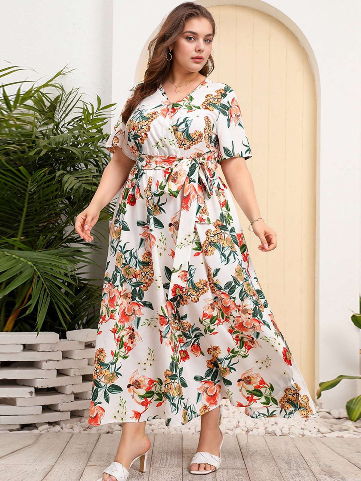 [Plus Size] 1940s Surplice V-Neck Belted Floral Dress - Image 2
