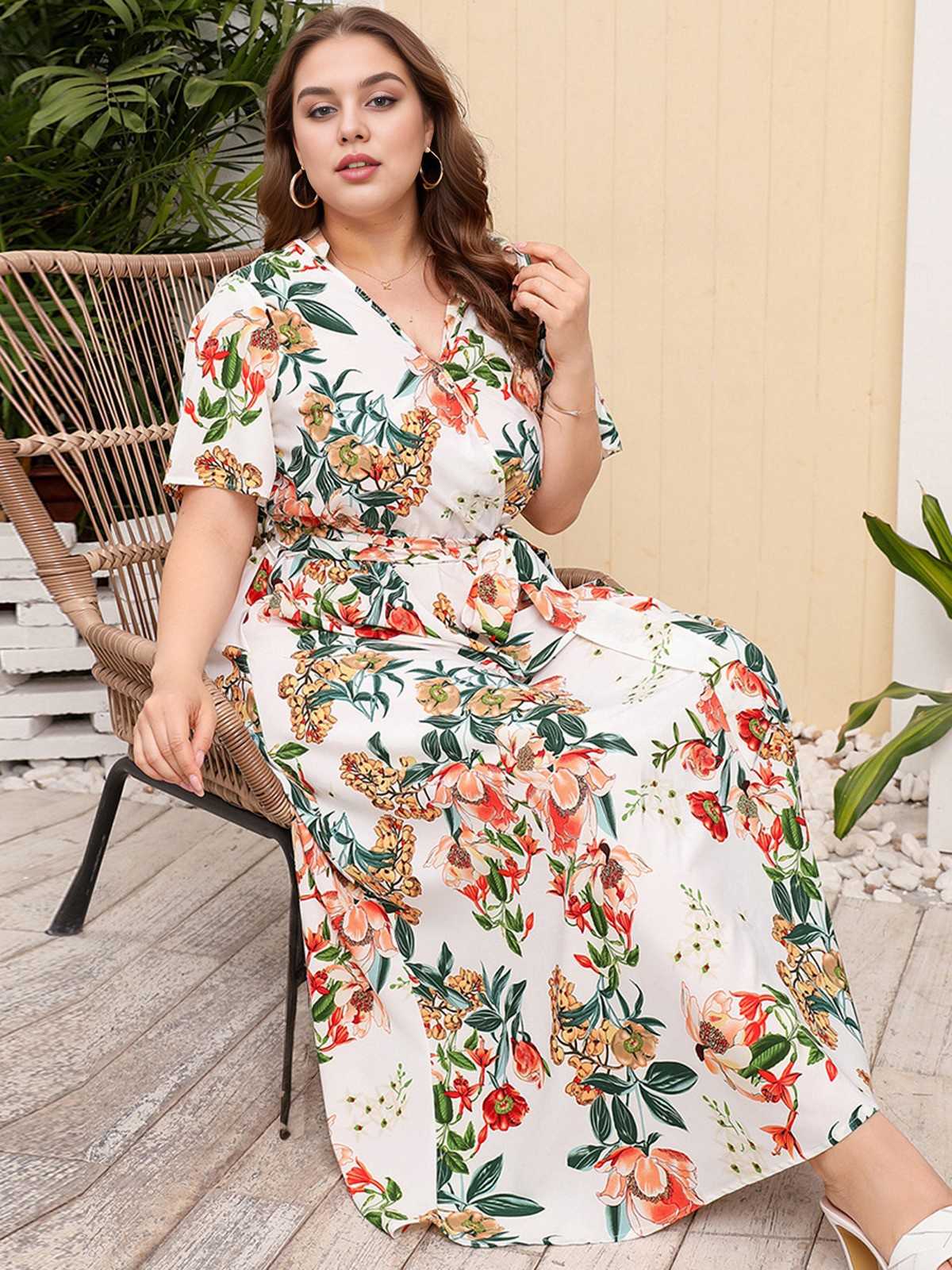 [Plus Size] 1940s Surplice V-Neck Belted Floral Dress - Image 4