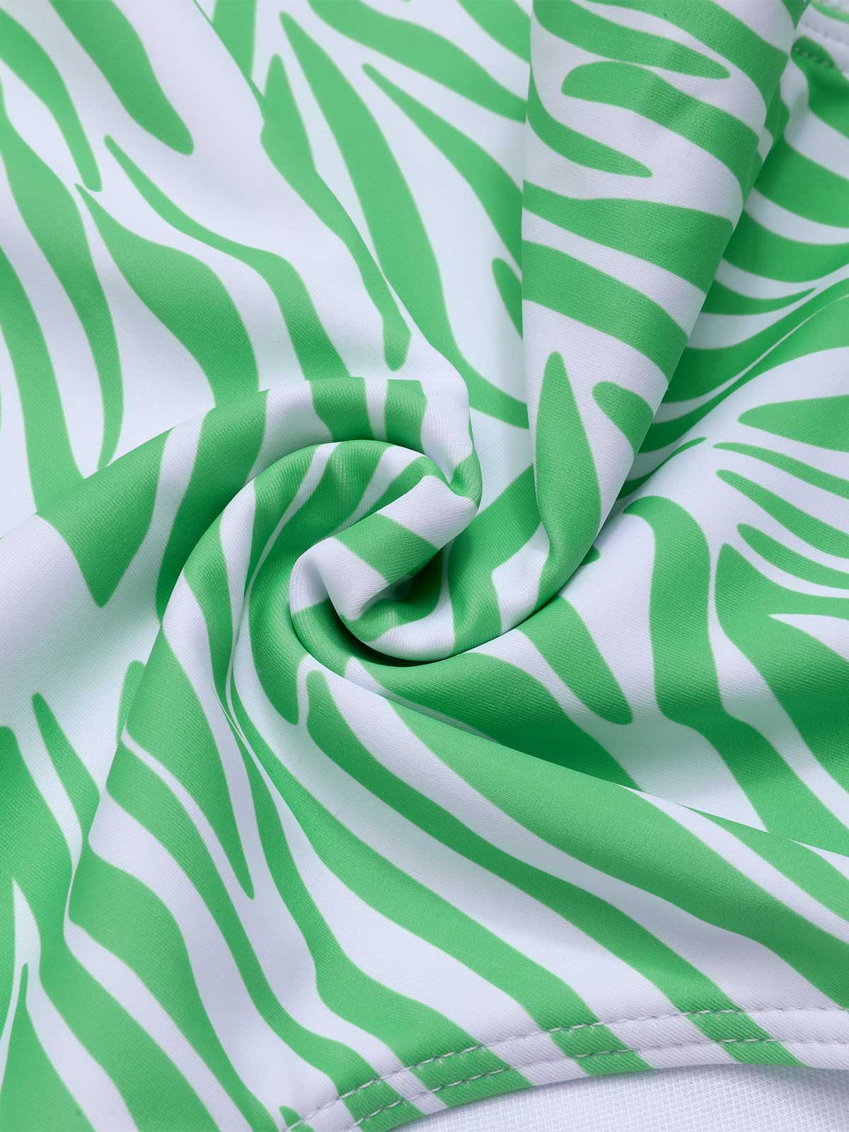 [Plus Size] 1940s Zebra Print Cutout Halter Swimsuit - Image 7
