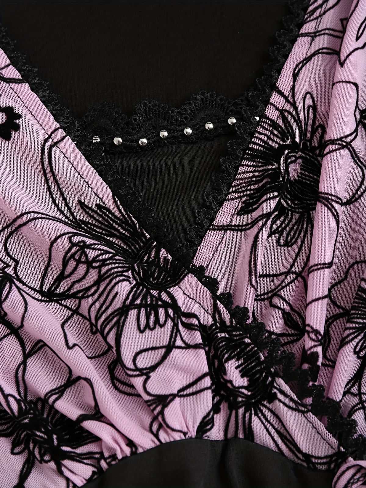 [Plus Size] 1960s Flared Sleeve Drawstring Floral Blouse - Image 5