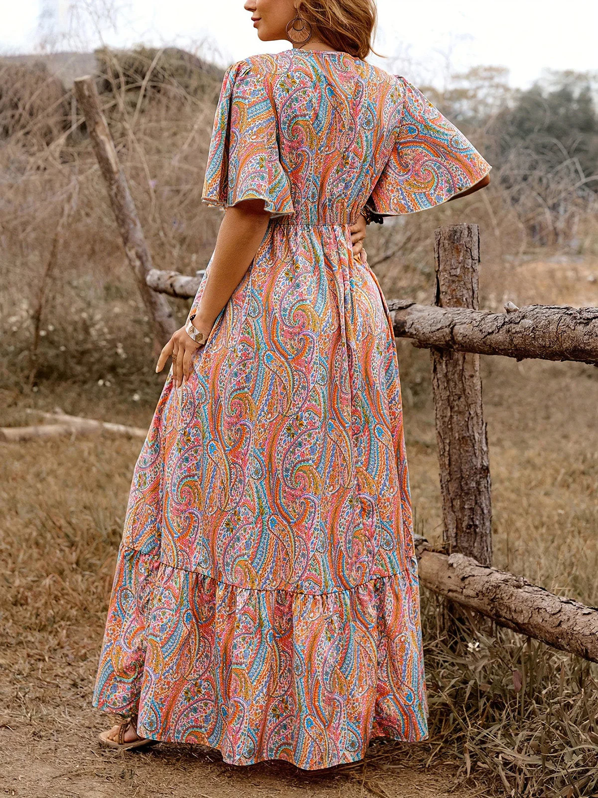 [Plus Size] 1970s Boho Paisley V-Neck Flutter Sleeve Maxi Dress - Image 3