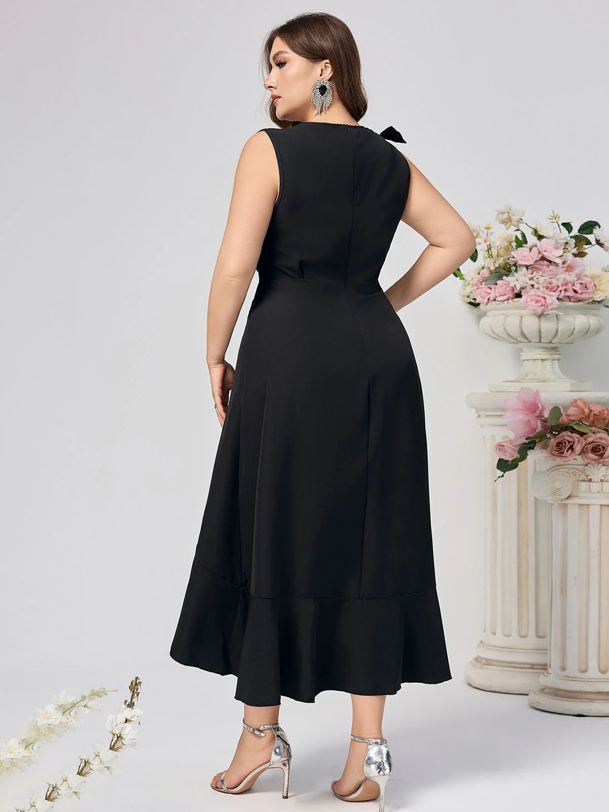 [Plus Size] Black 1950s V-Neck Ruffles Dress - Image 2