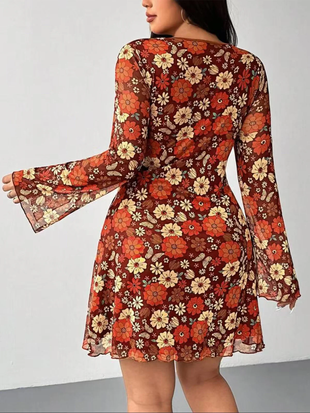[Plus Size] Orange 1960s V-Neck Floral Dress - Image 4