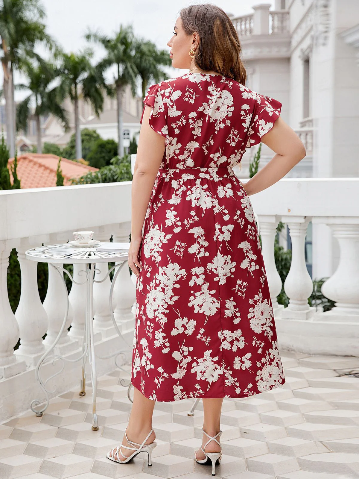 [Plus Size] Red 1940s Floral V-Neck Belted Dress - Image 4
