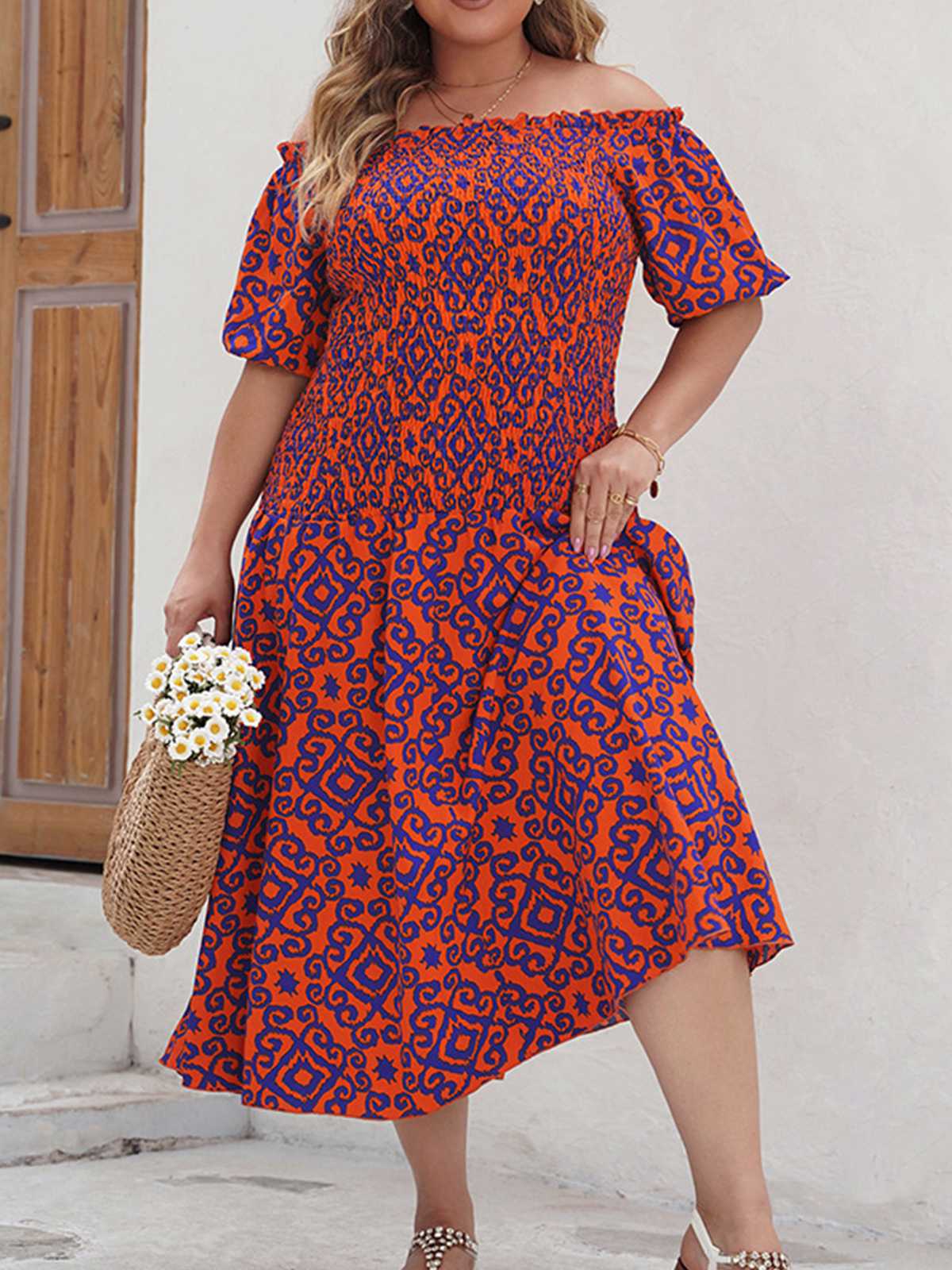 [Plus Size] Red 1940s Off-Shoulder Printed Dress - Image 4