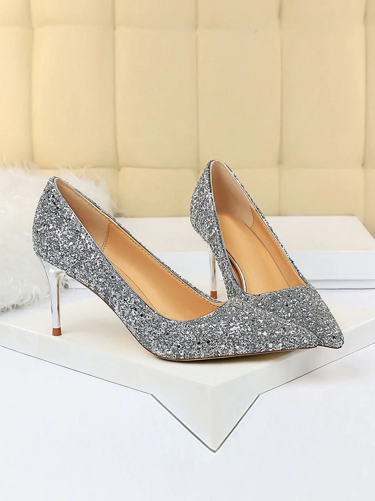 Pointed Toe Sequins Glitter High Heels Shoes - Image 11