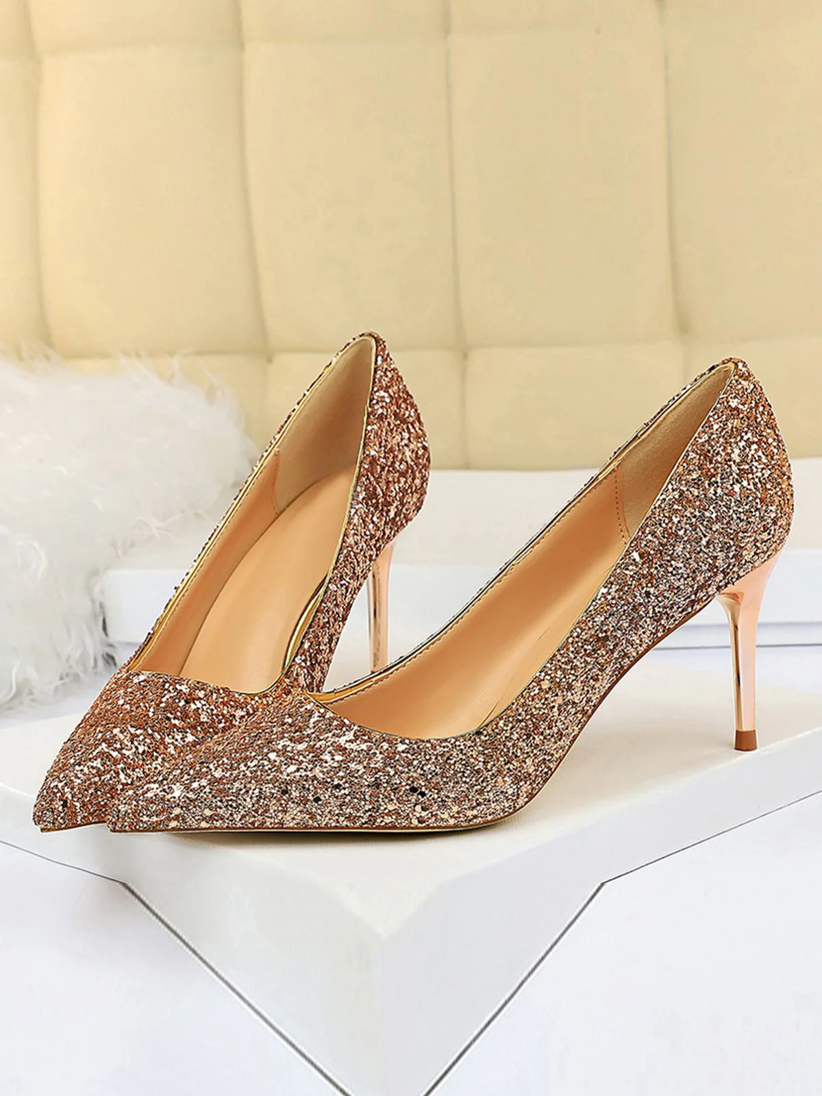 Pointed Toe Sequins Glitter High Heels Shoes - Image 18