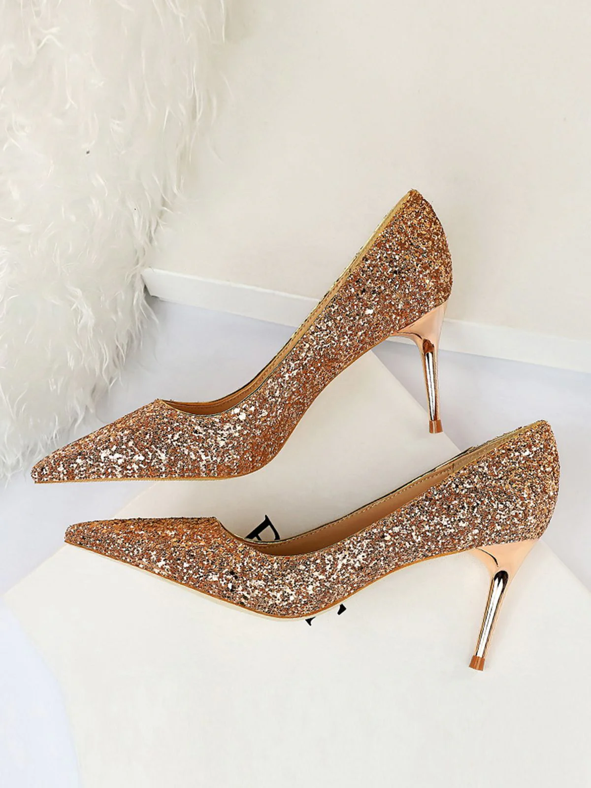 Pointed Toe Sequins Glitter High Heels Shoes - Image 19