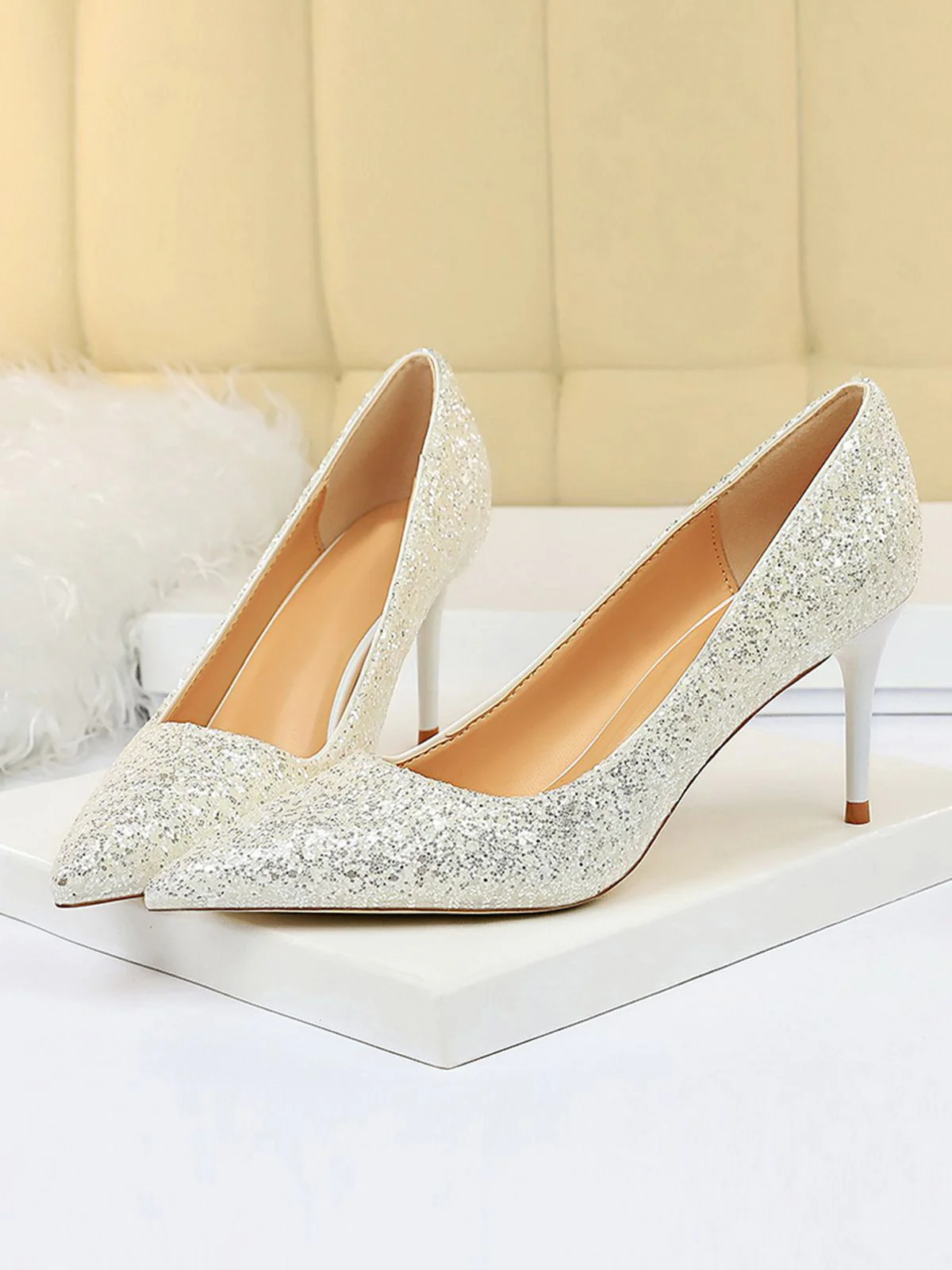 Pointed Toe Sequins Glitter High Heels Shoes - Image 21