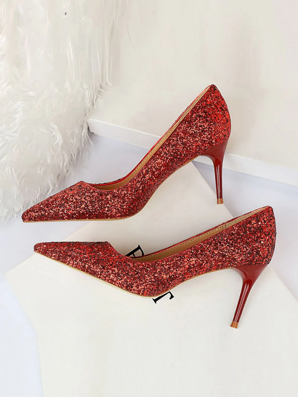 Pointed Toe Sequins Glitter High Heels Shoes - Image 4