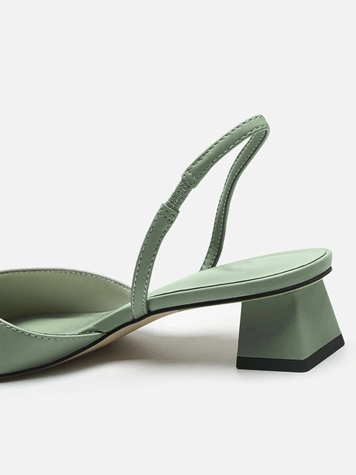Pointed-Toe Solid Slingback Strap Low Block Shoes - Image 5