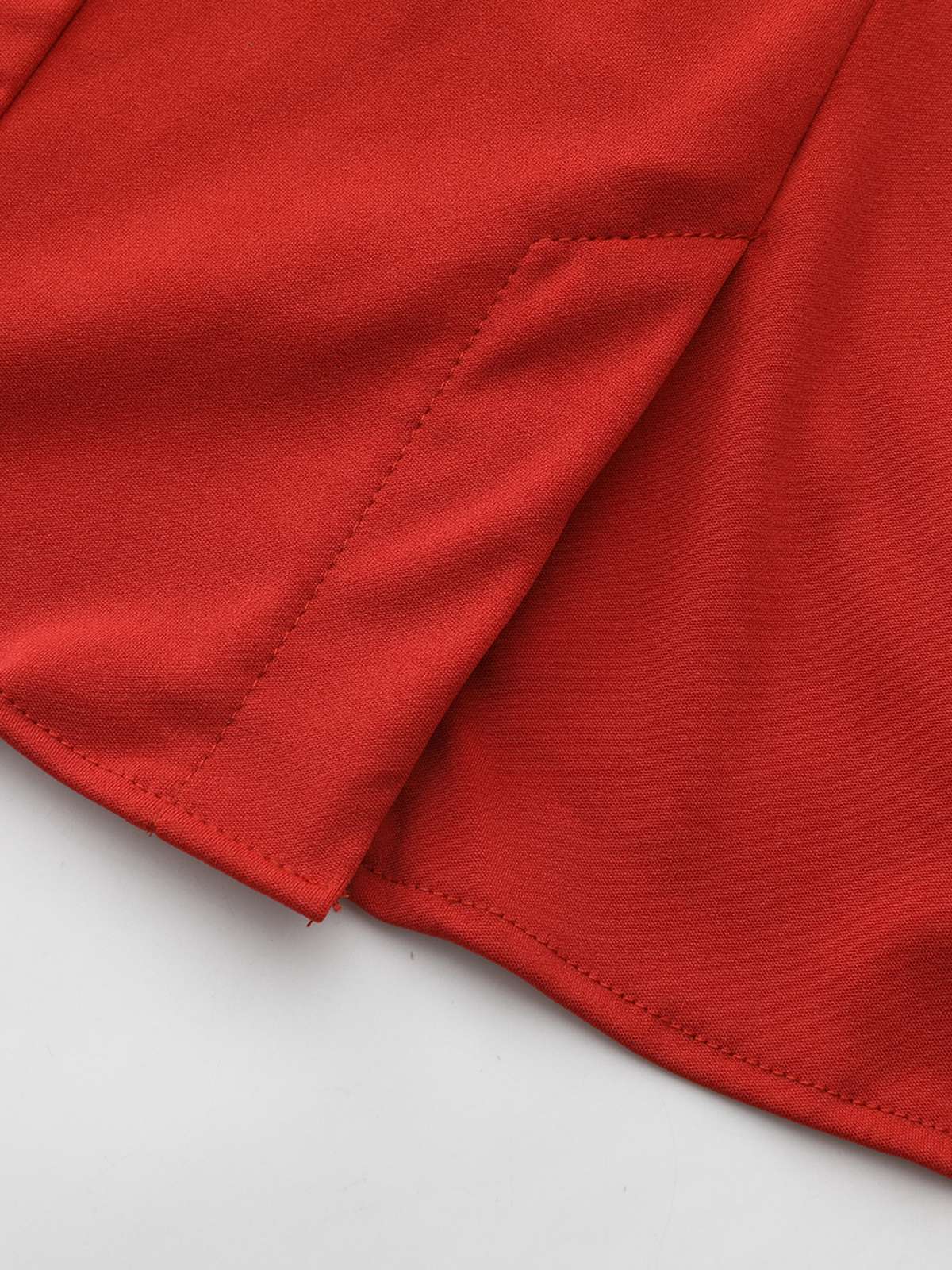 Red 1940s Diagonal Button Stand Collar Coat - Image 17