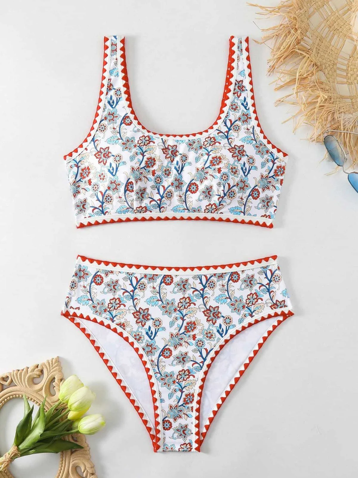 Red 1950s Floral Zigzag Trim U-Neck Tankini Set - Image 7