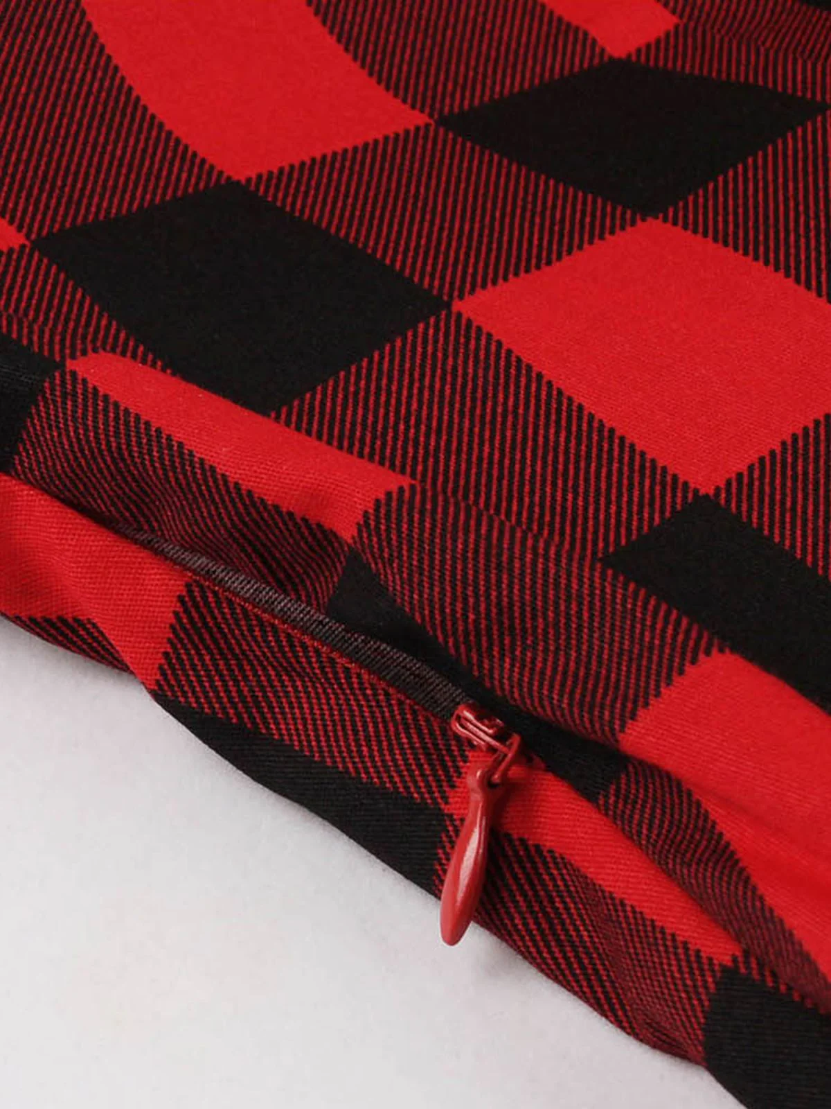 Red 1950s Plaid Bowknot Swing Dress - Image 3