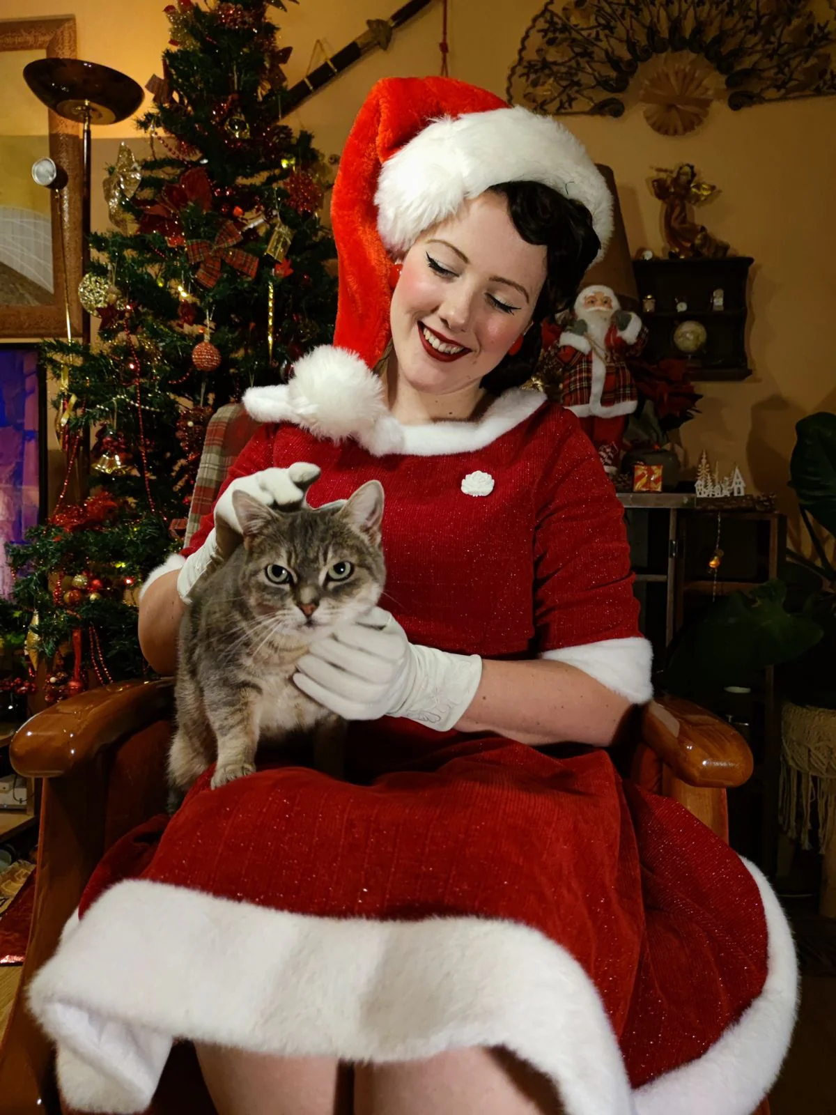 Red 1950s Solid Plush Christmas Dress - Image 2
