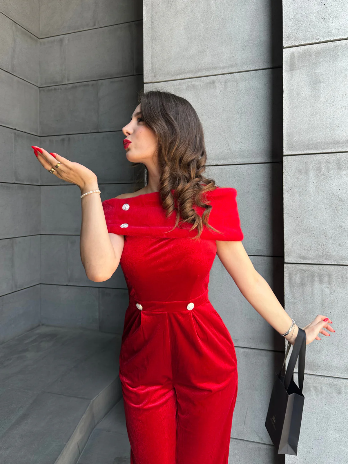 Red 1950s Velvet Off Shoulder Button Jumpsuit - Image 3