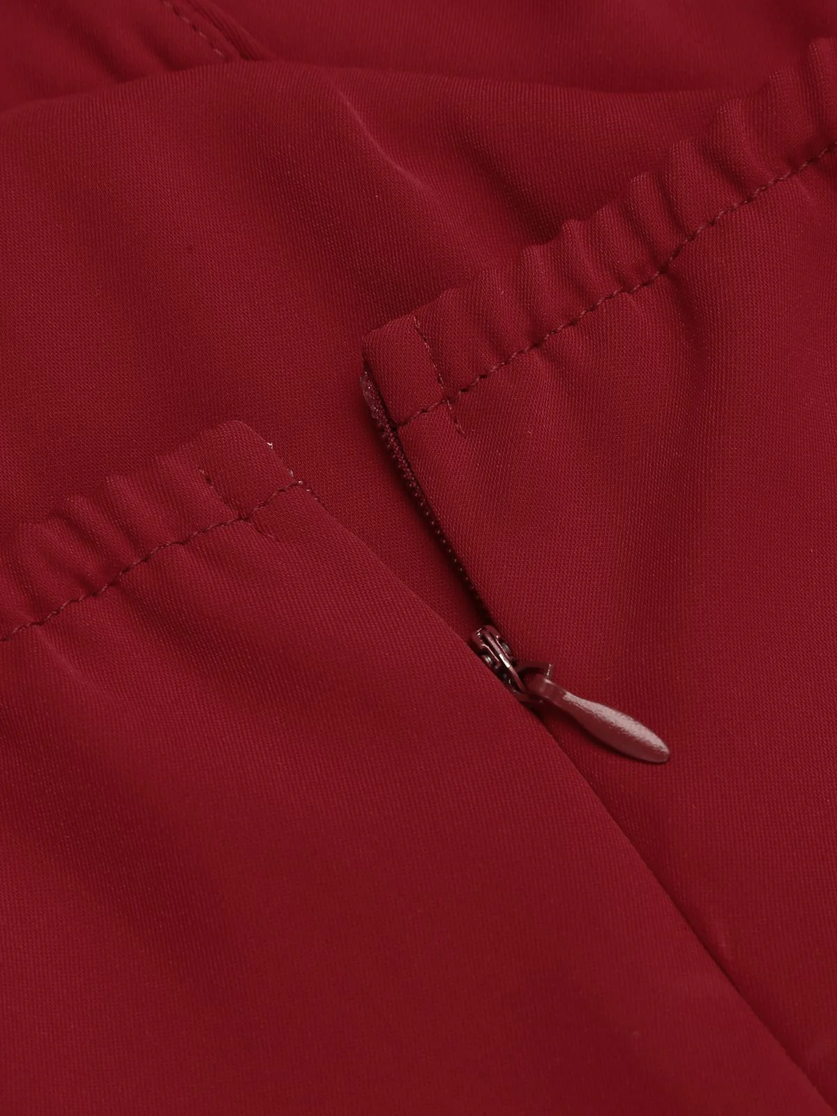 Red 1960s Solid Halter Bodycon Dress - Image 6