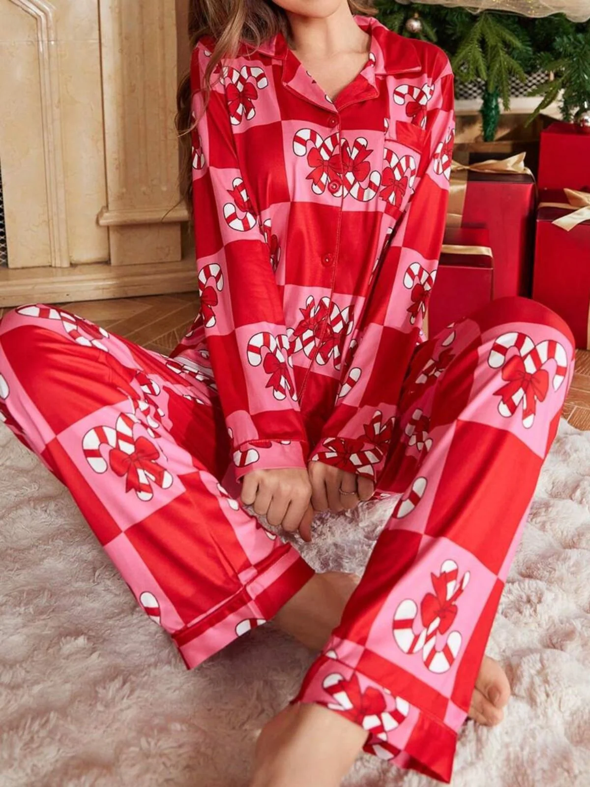 Red 1980s Christmas Checkerboard Candy Cane Pajama Set - Image 4