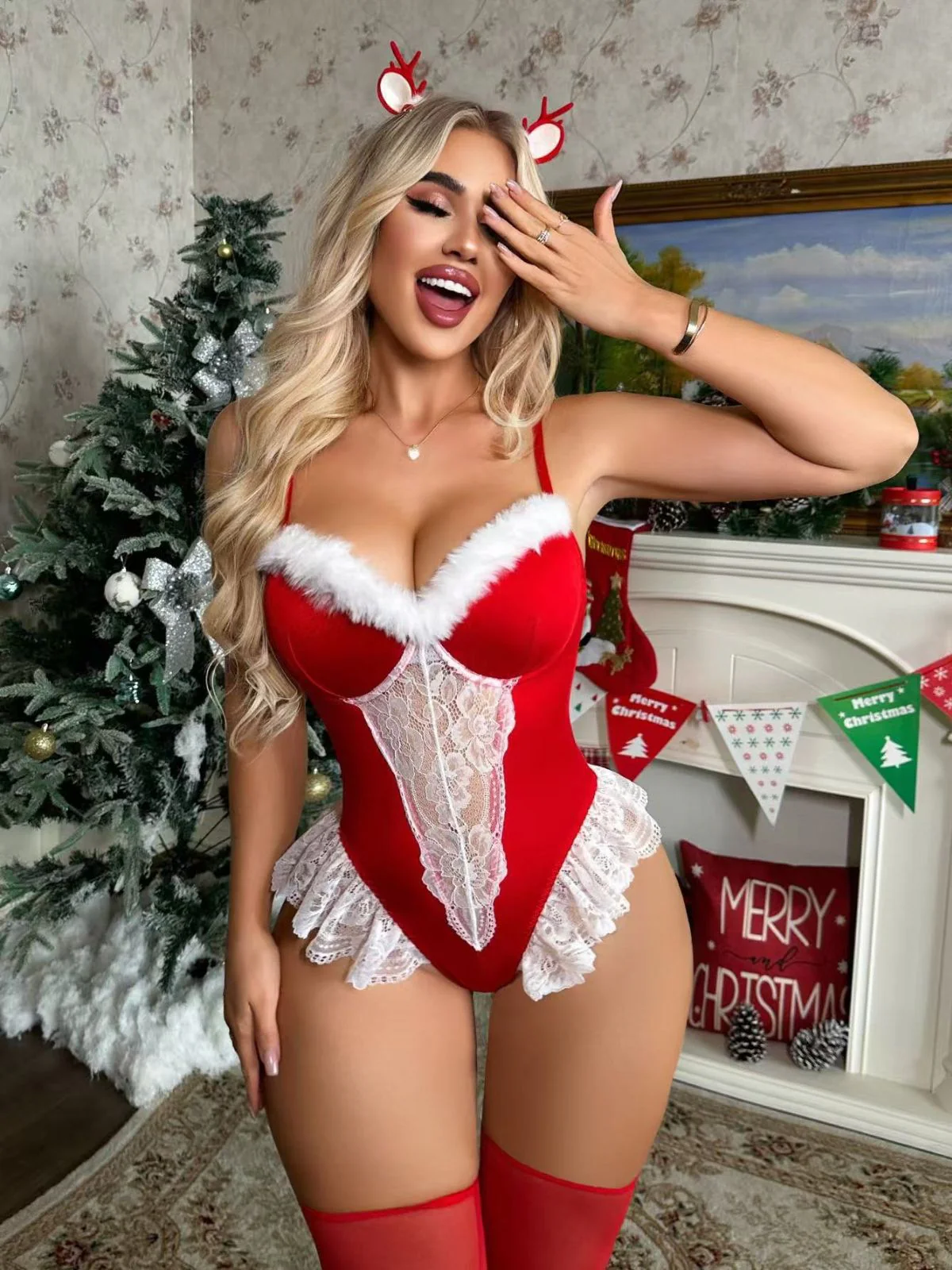 Red 1980s Reindeer Lace Christmas Lingerie Set - Image 6