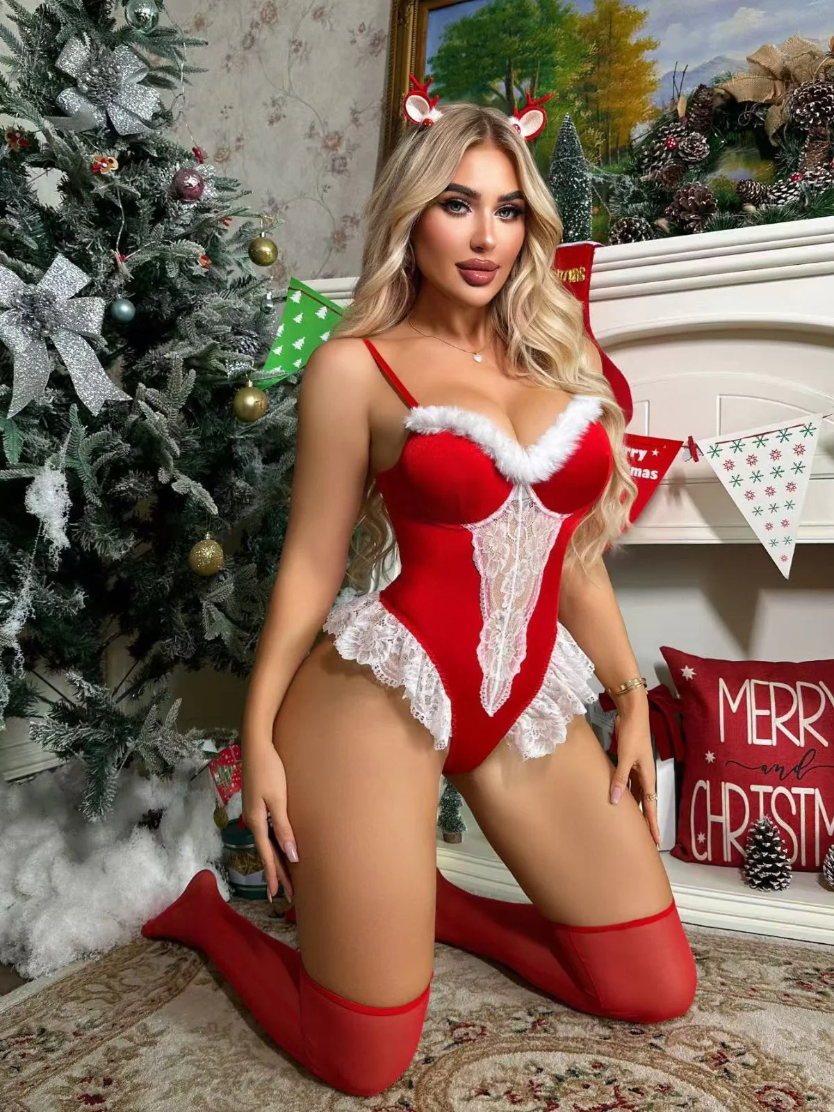 Red 1980s Reindeer Lace Christmas Lingerie Set - Image 9